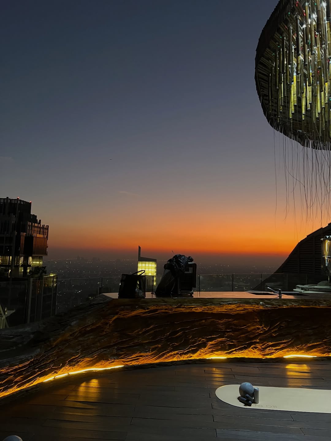 แอน ทองประสม