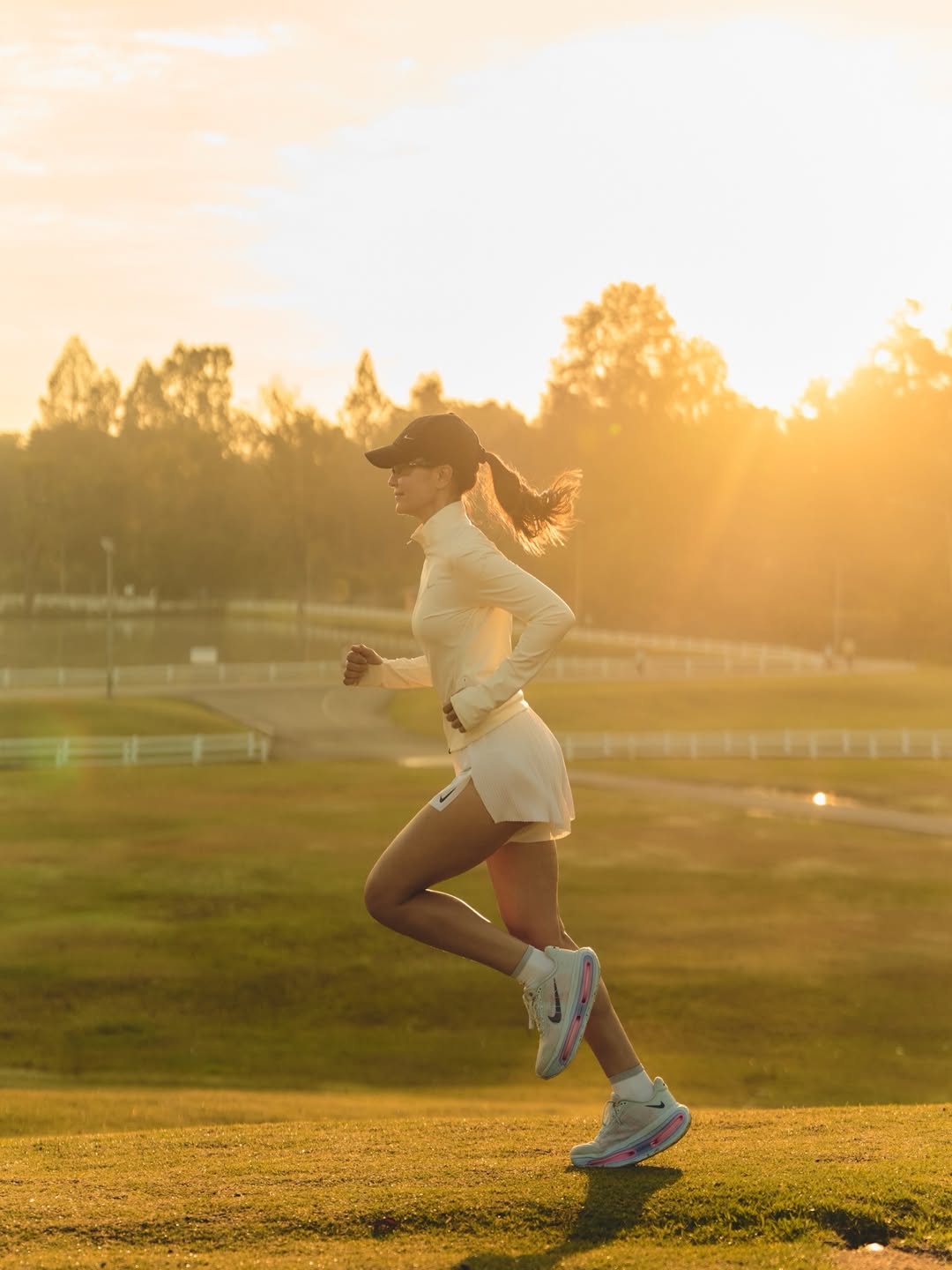 แอน ทองประสม