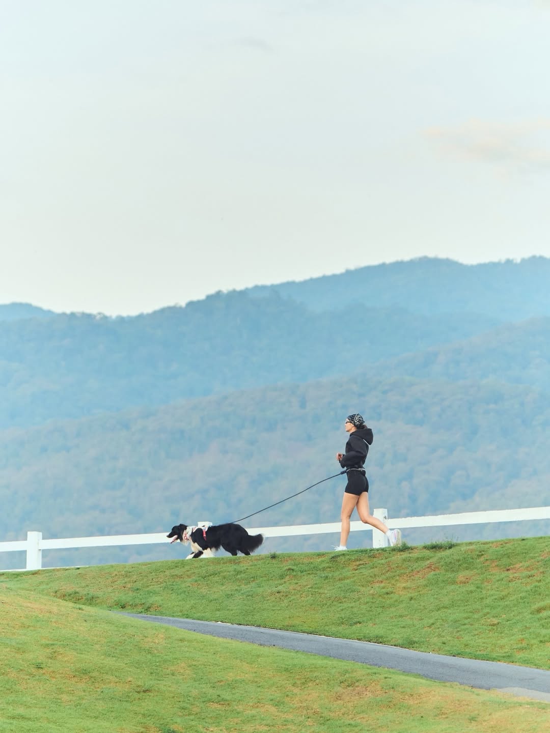 แอน ทองประสม