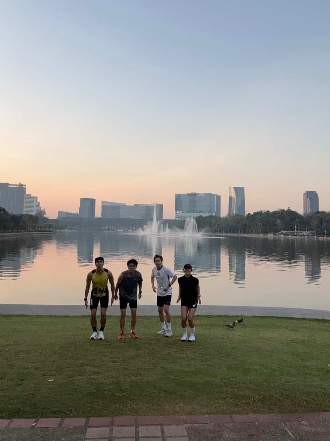 แอน ทองประสม