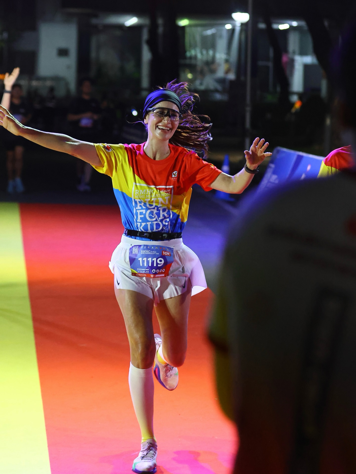 แอน ทองประสม