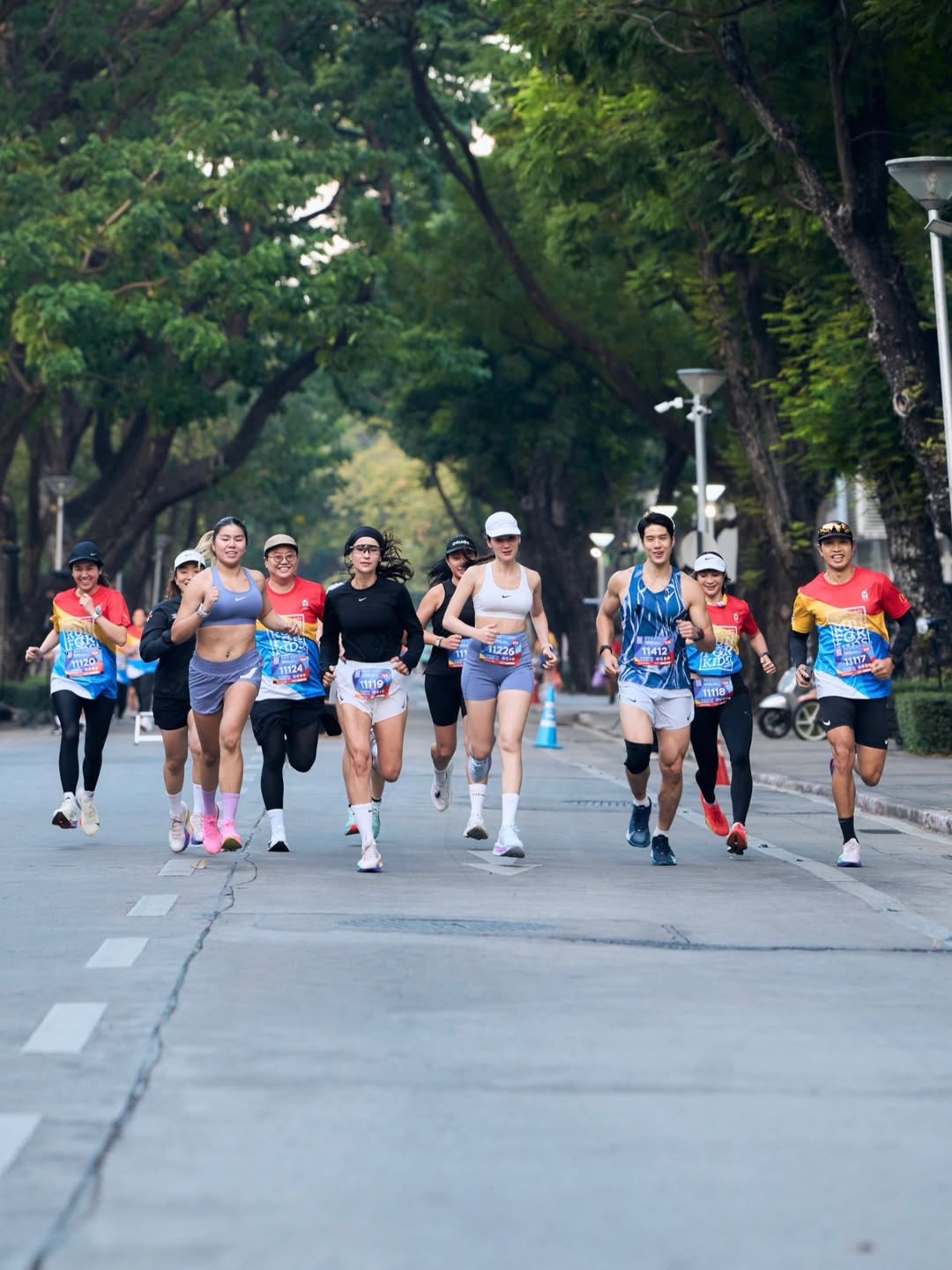 แอน ทองประสม