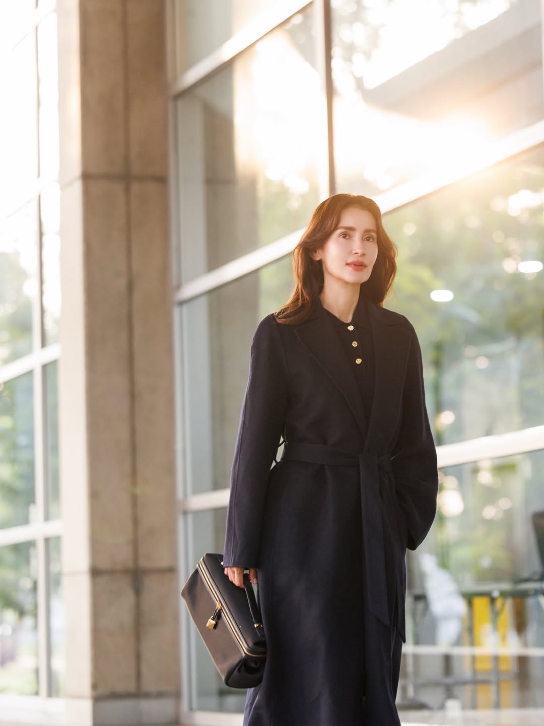 แอน ทองประสม