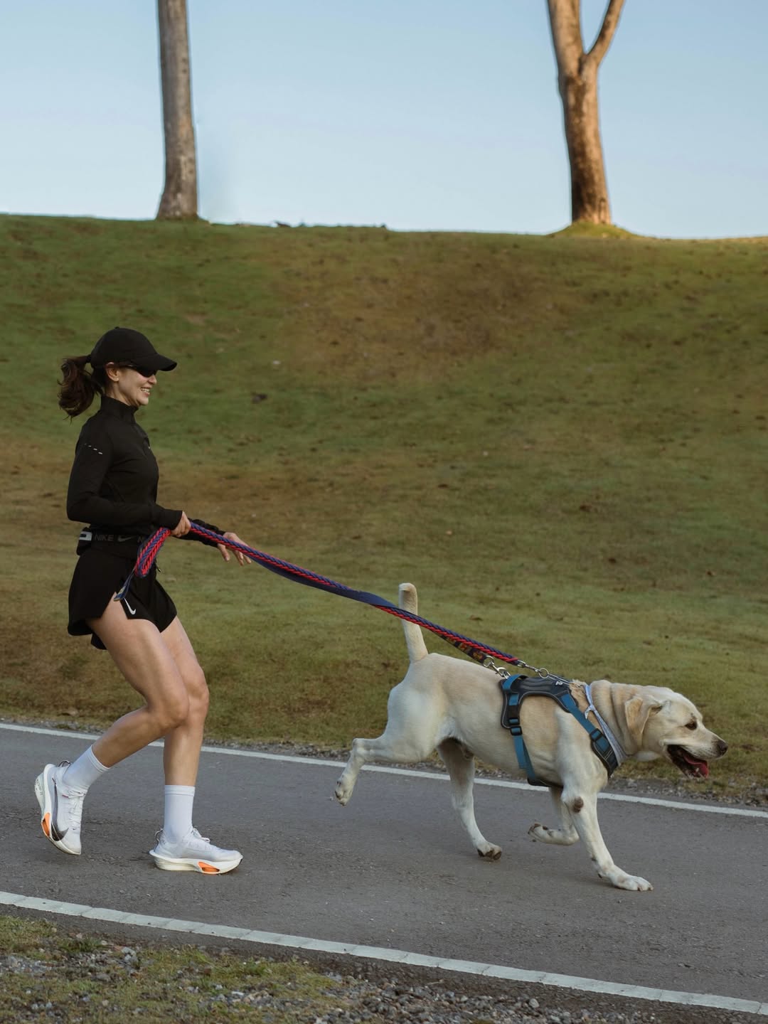 แอน ทองประสม