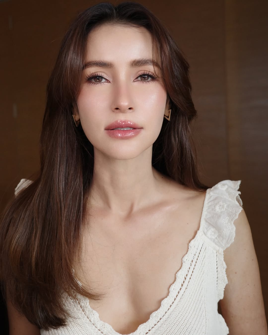 แอน ทองประสม