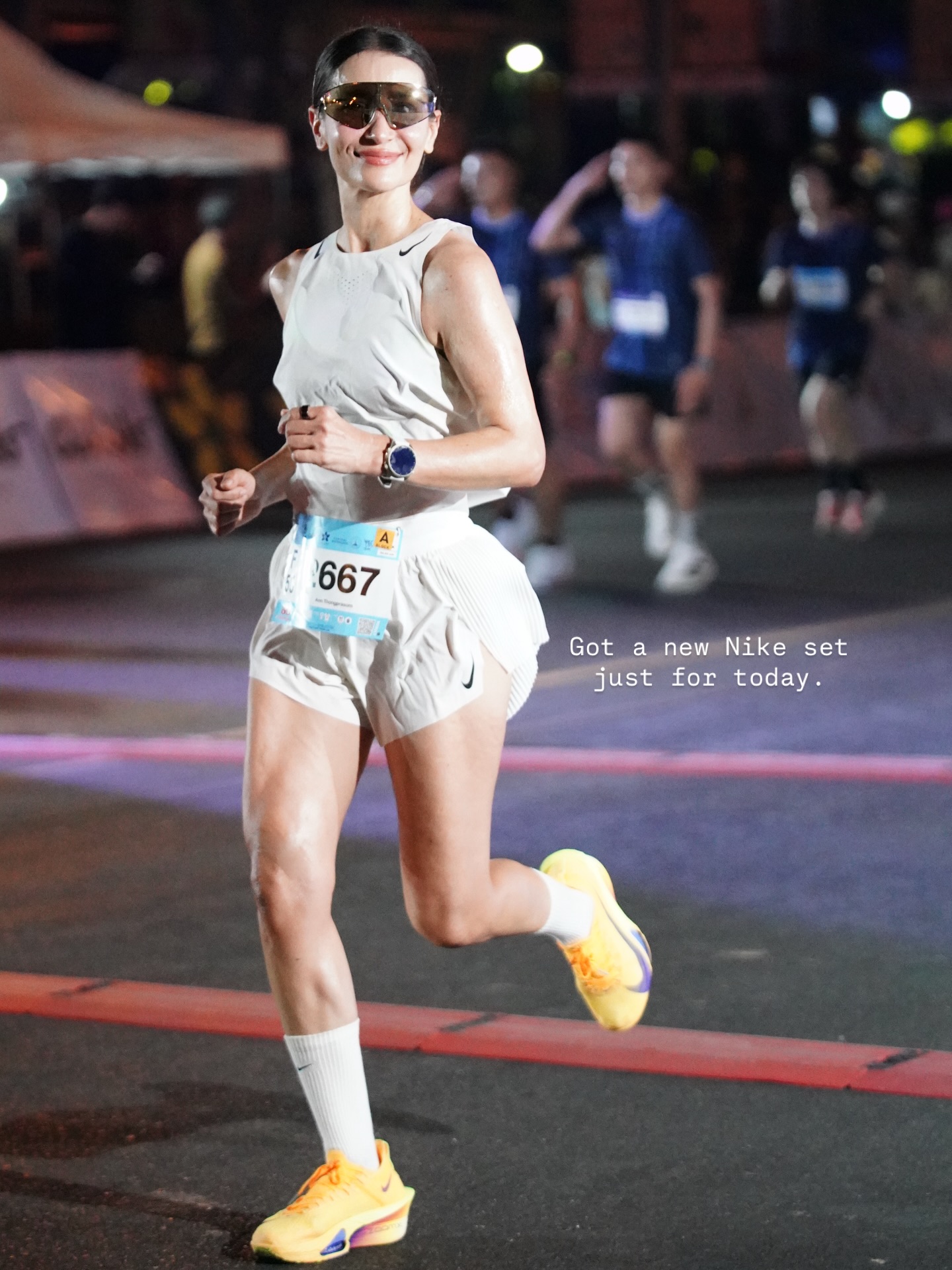 แอน ทองประสม