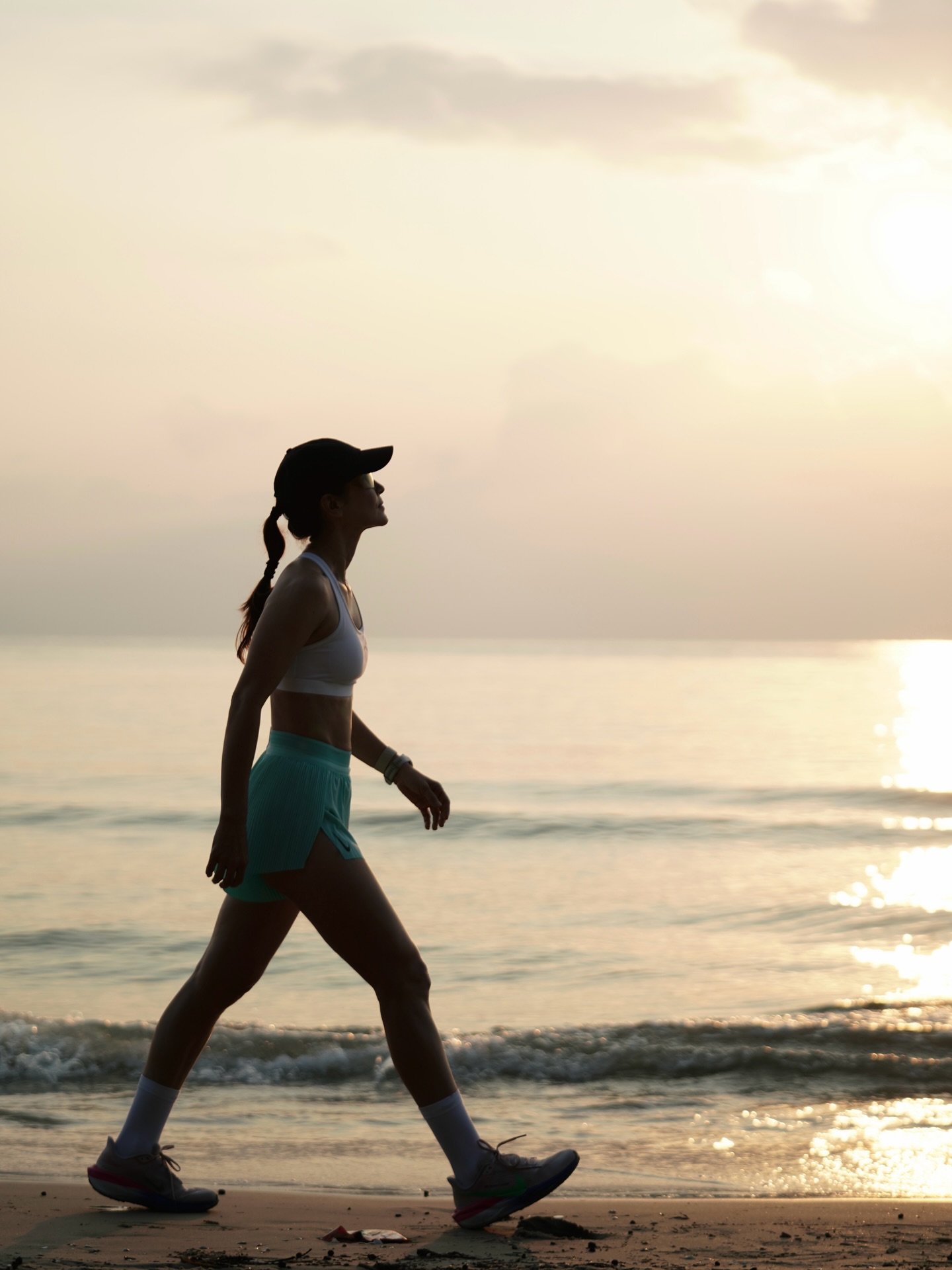 แอน ทองประสม