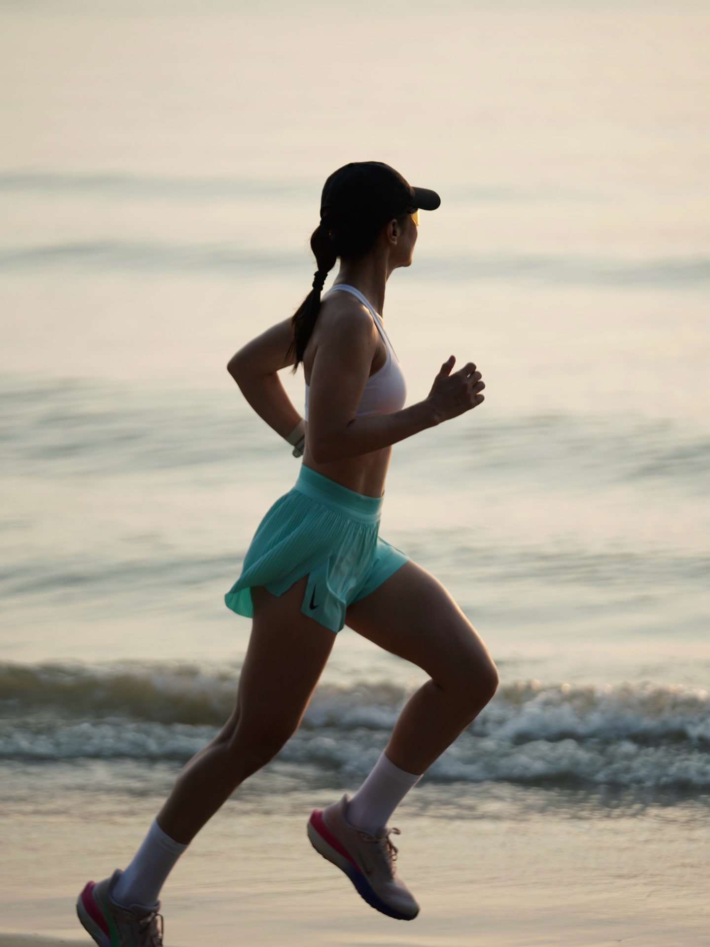 แอน ทองประสม