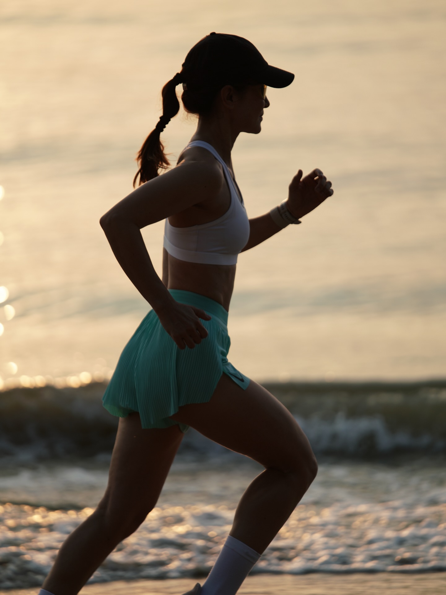 แอน ทองประสม