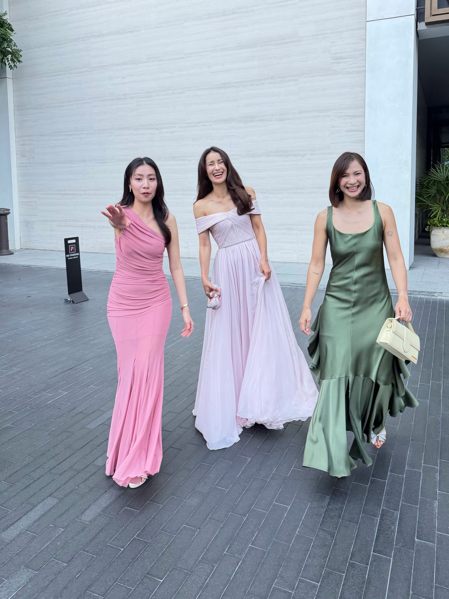 แอน ทองประสม