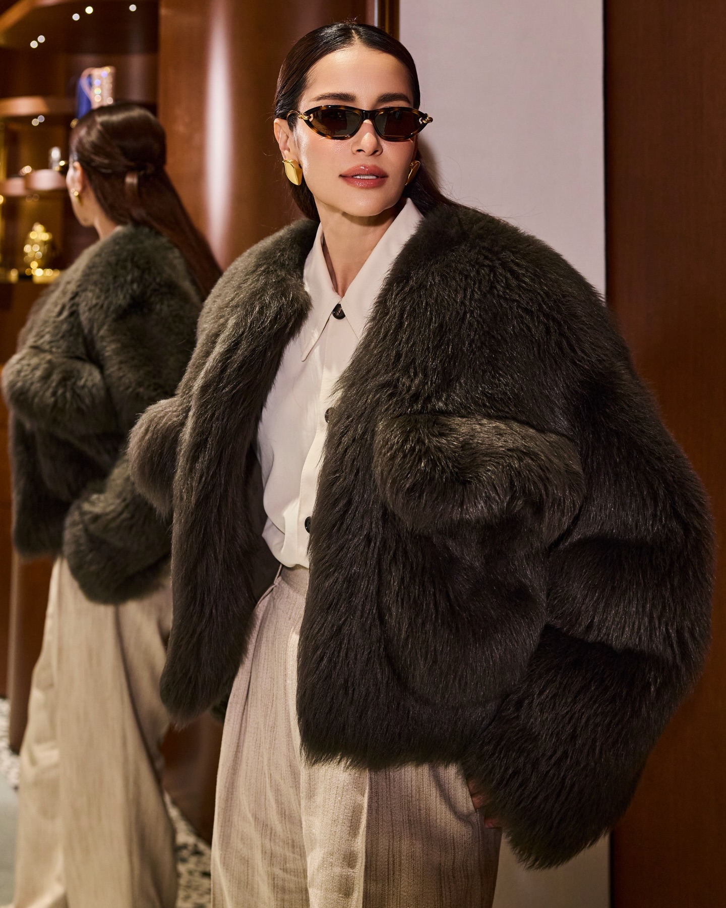 แอน ทองประสม