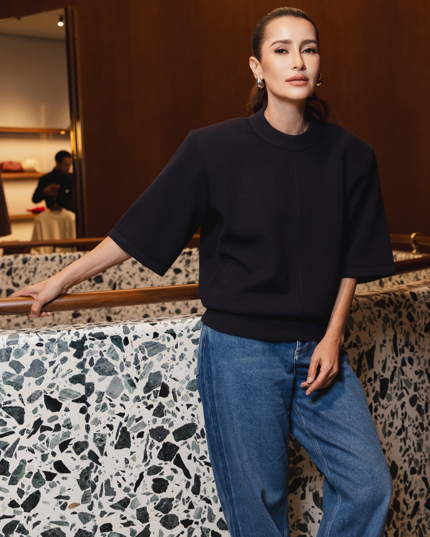 แอน ทองประสม