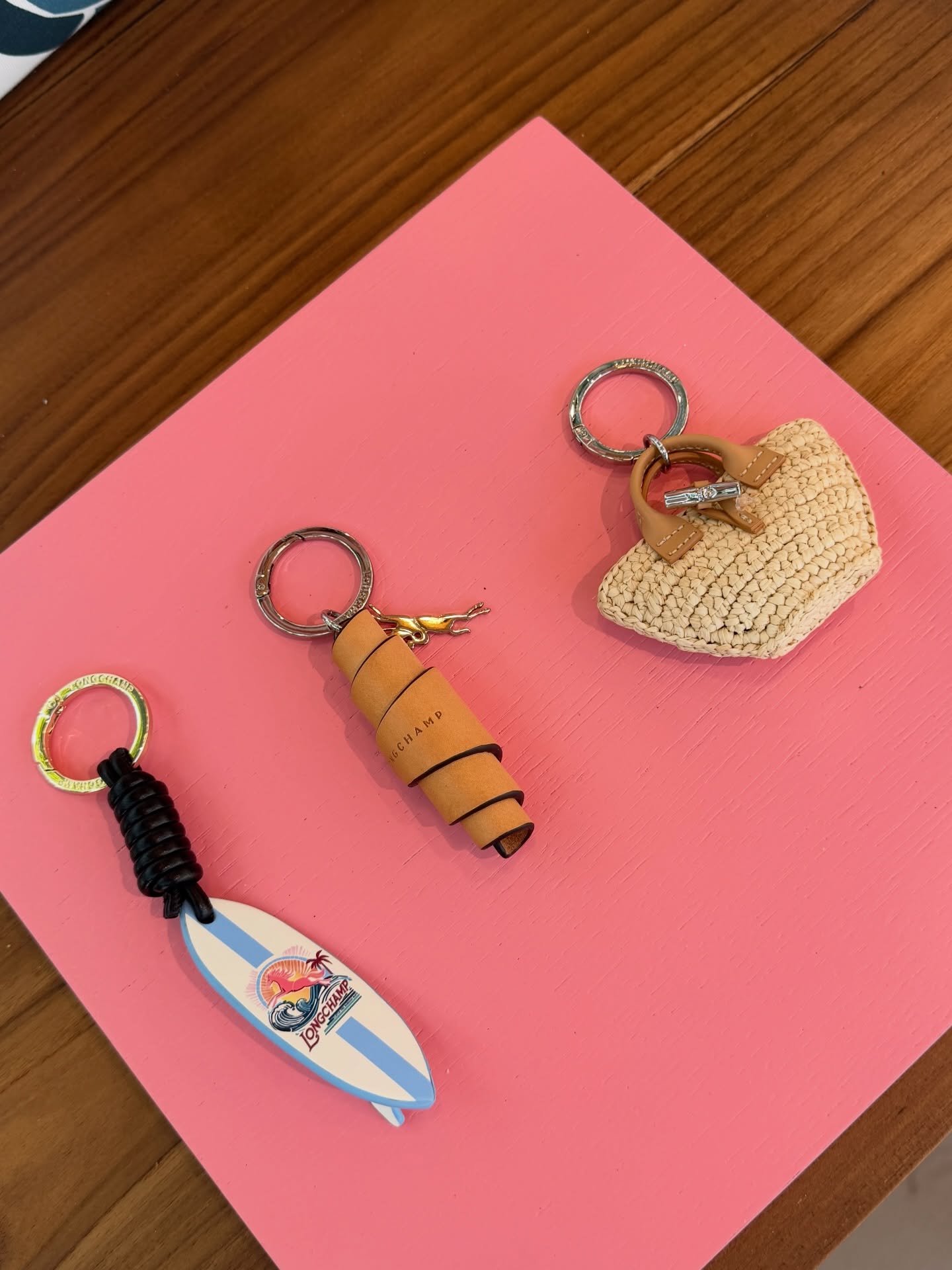 แอน ทองประสม