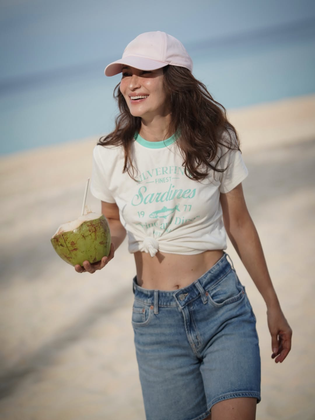 แอน ทองประสม