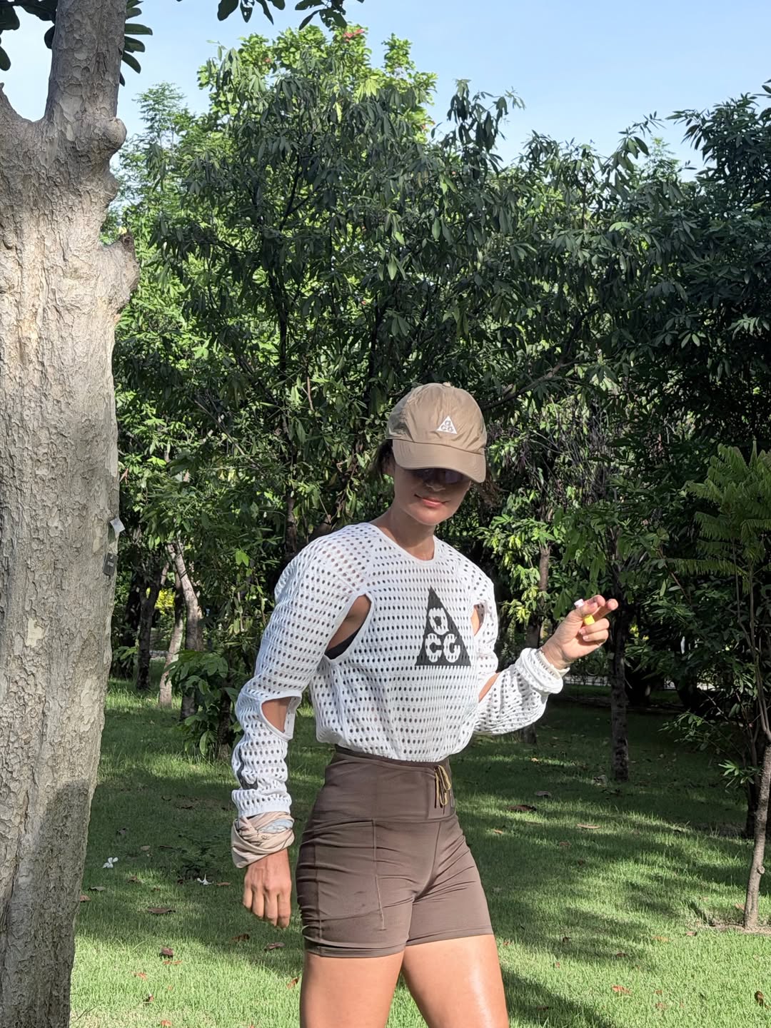 แอน ทองประสม