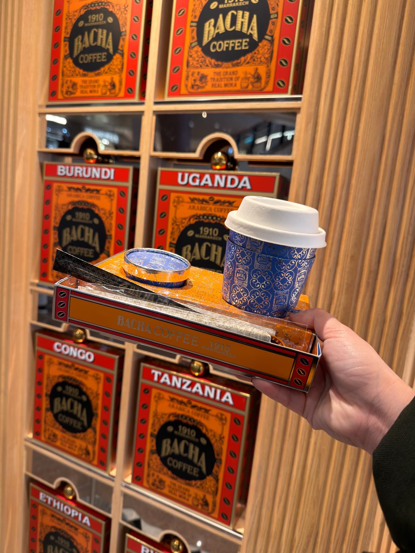 ติ๊นา - ศุภนาฎ จิตตลีลา