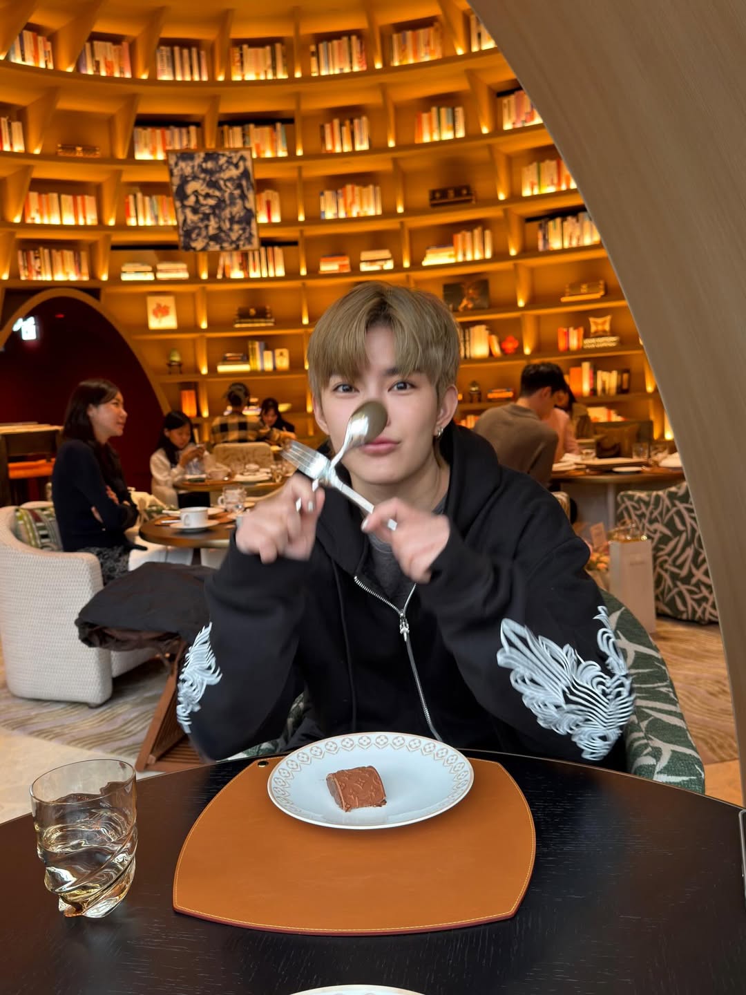 ติ๊นา - ศุภนาฎ จิตตลีลา