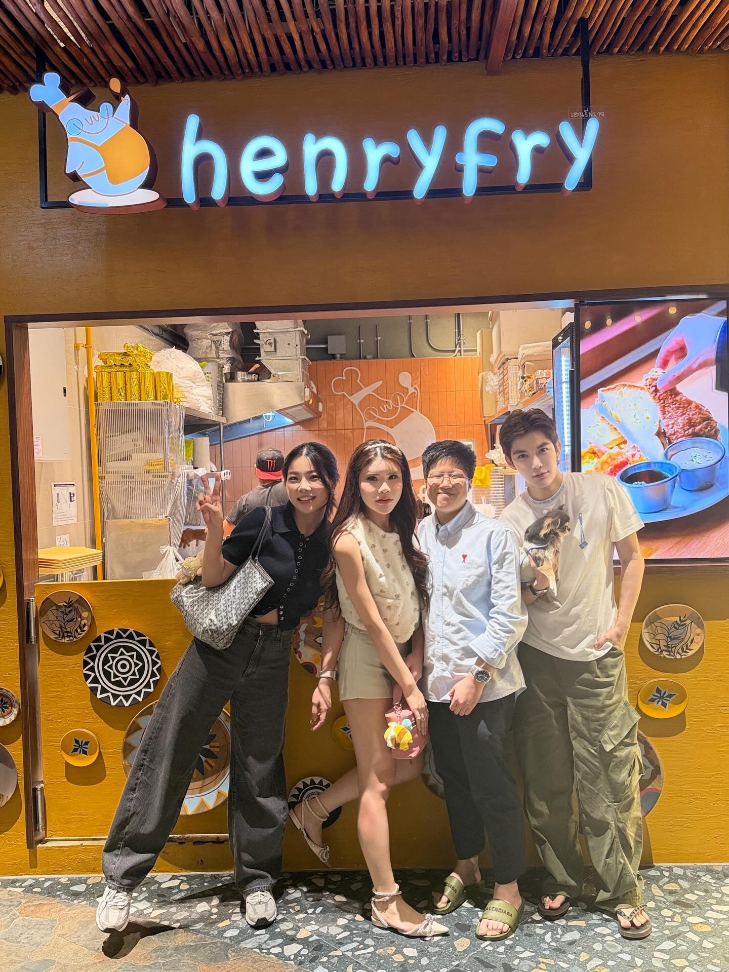 ติ๊นา - ศุภนาฎ จิตตลีลา