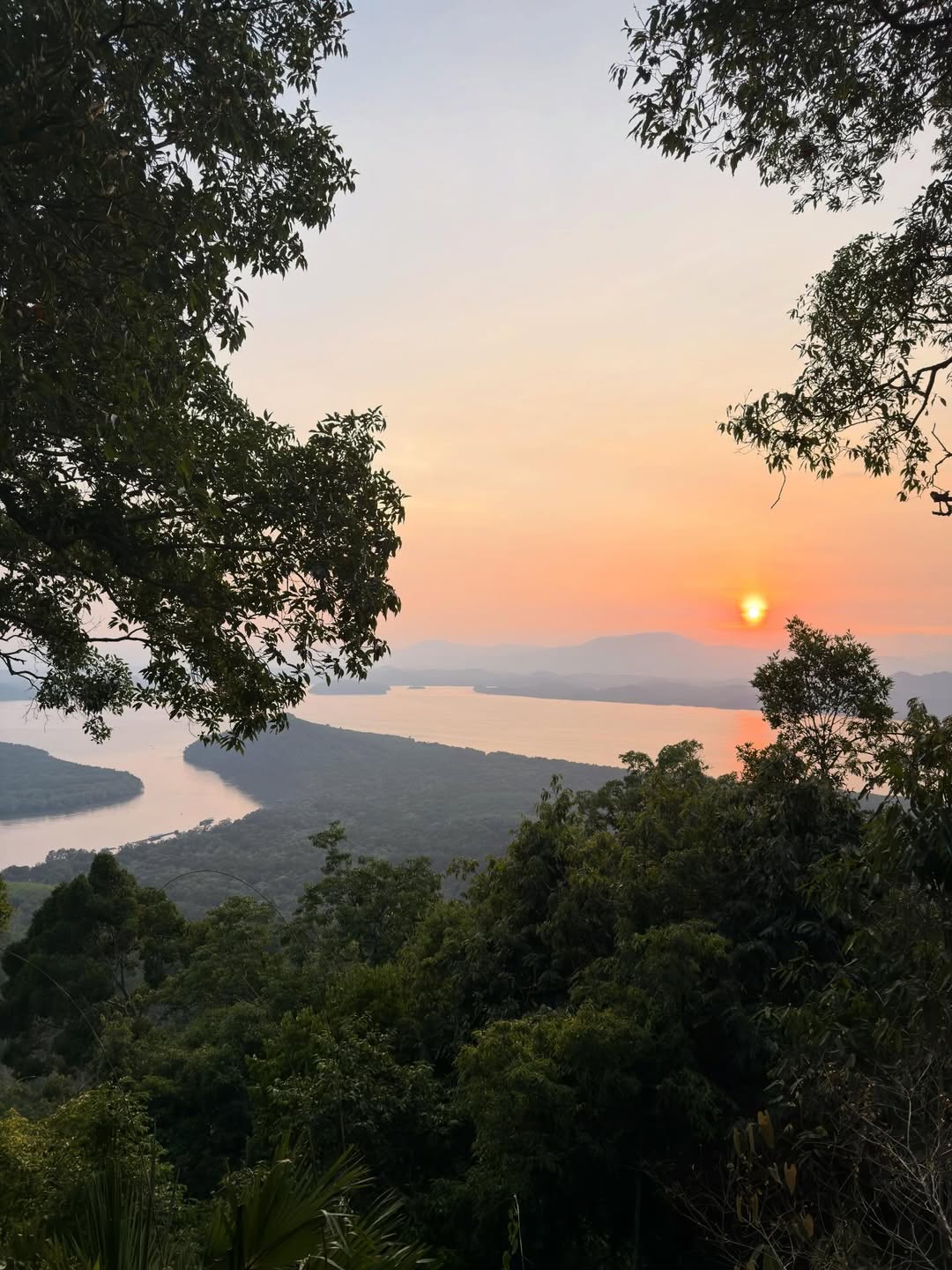 ติ๊นา - ศุภนาฎ จิตตลีลา