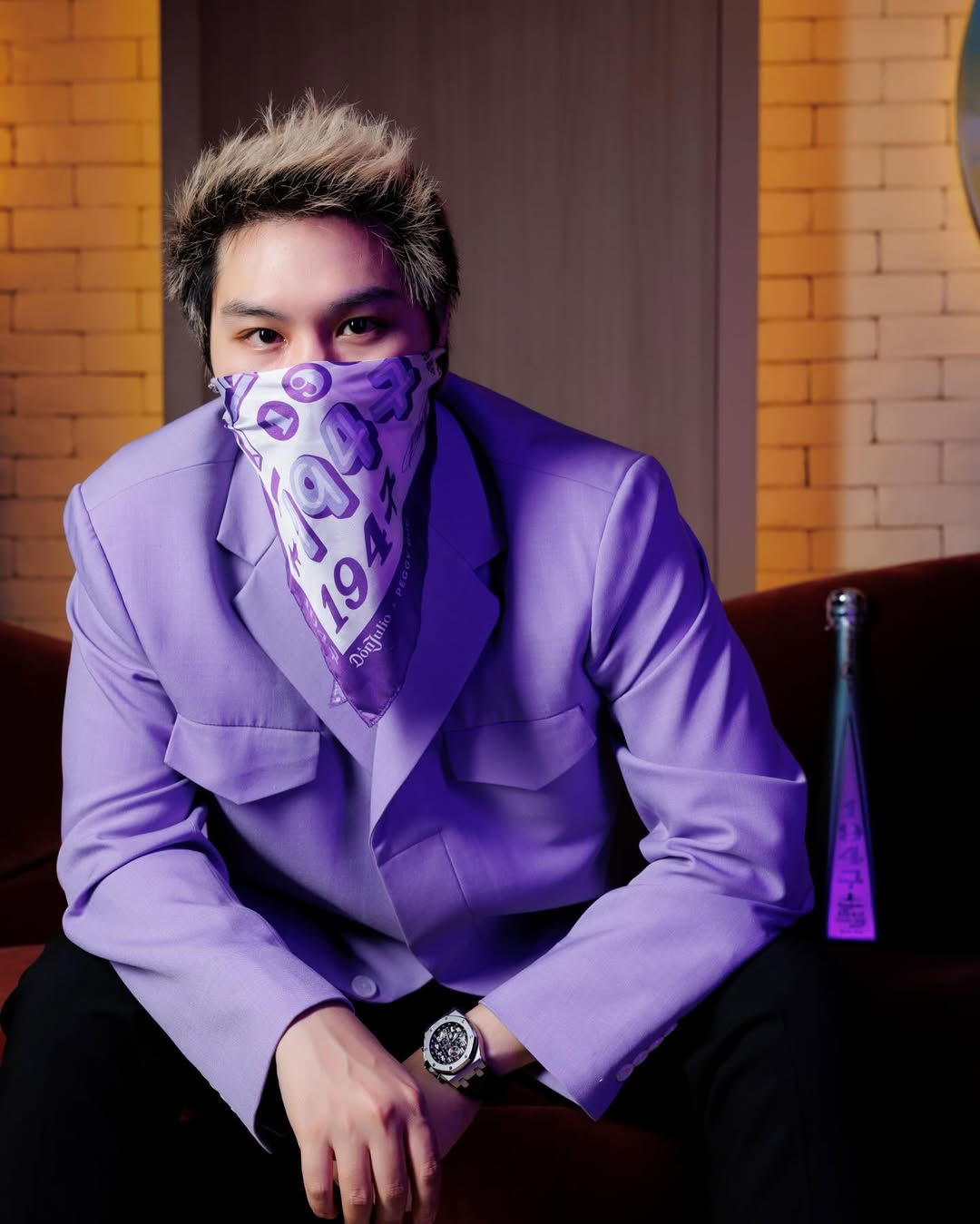 ไวท์ - ณวัชร์ พุ่มโพธิงาม