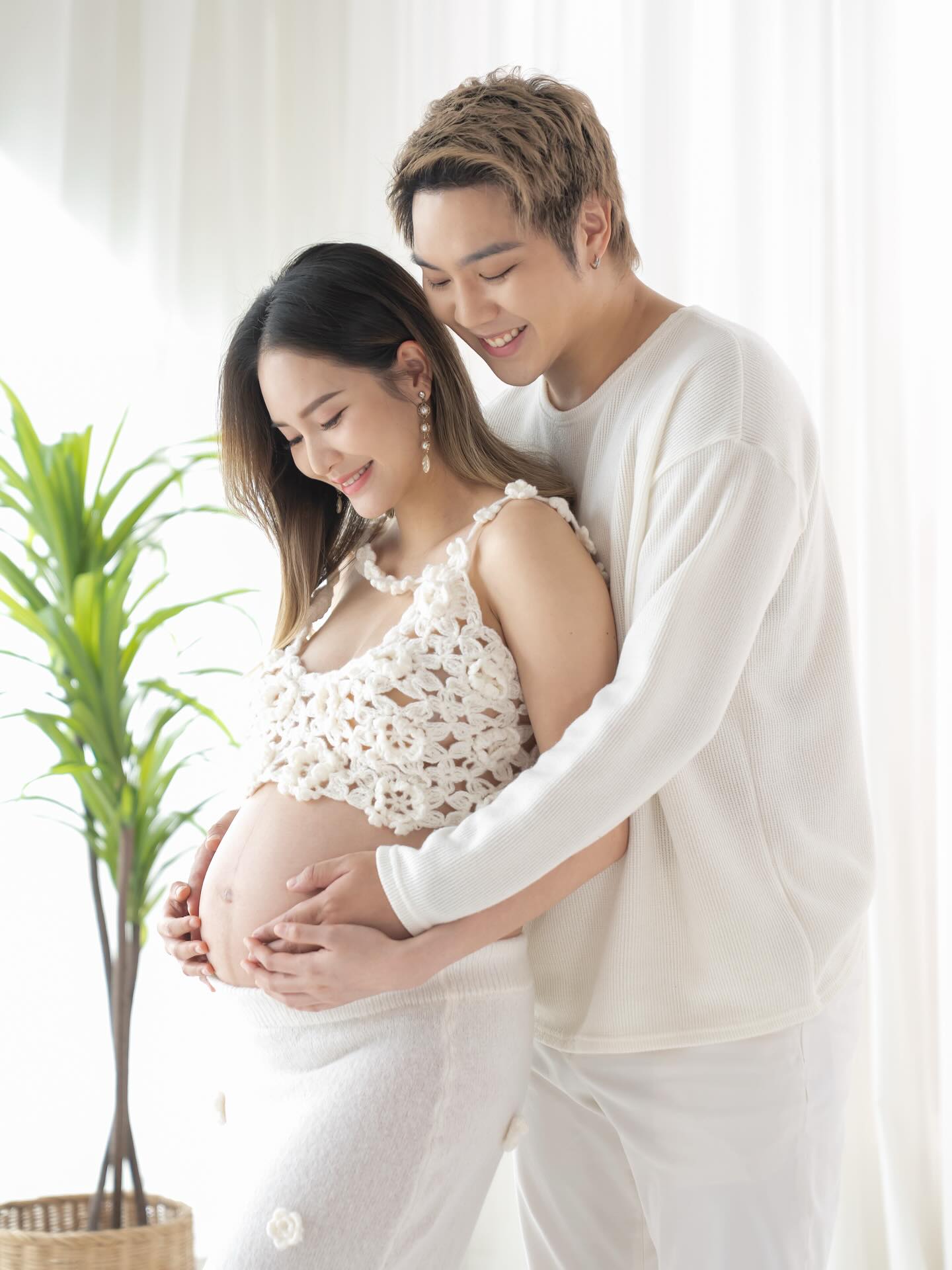 ไวท์ - ณวัชร์ พุ่มโพธิงาม