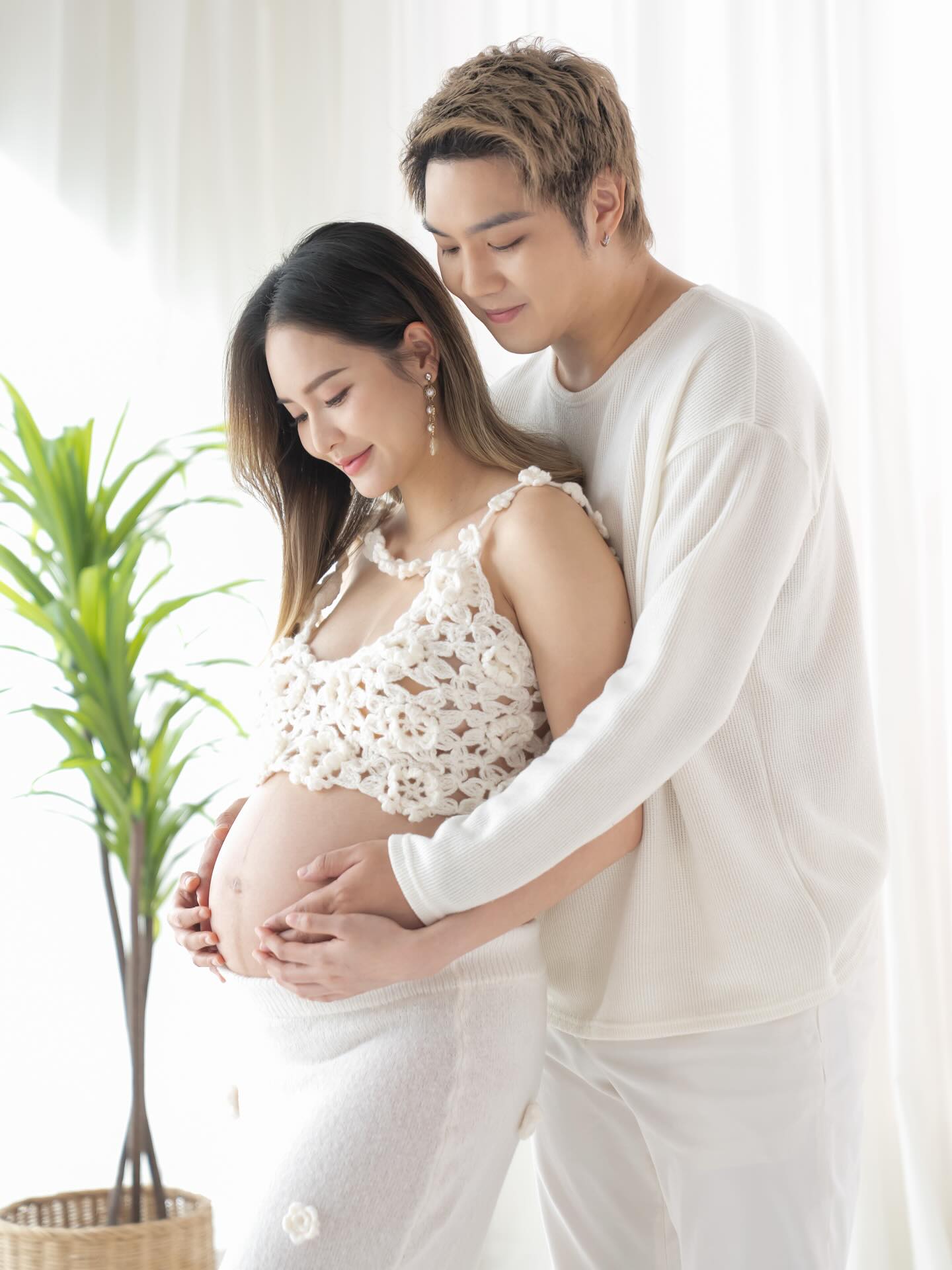 ไวท์ - ณวัชร์ พุ่มโพธิงาม