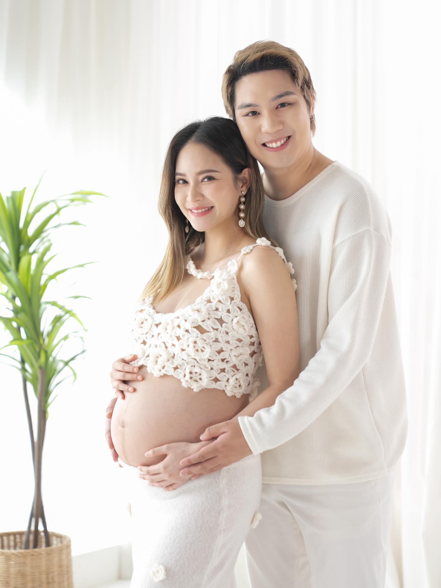 ไวท์ - ณวัชร์ พุ่มโพธิงาม