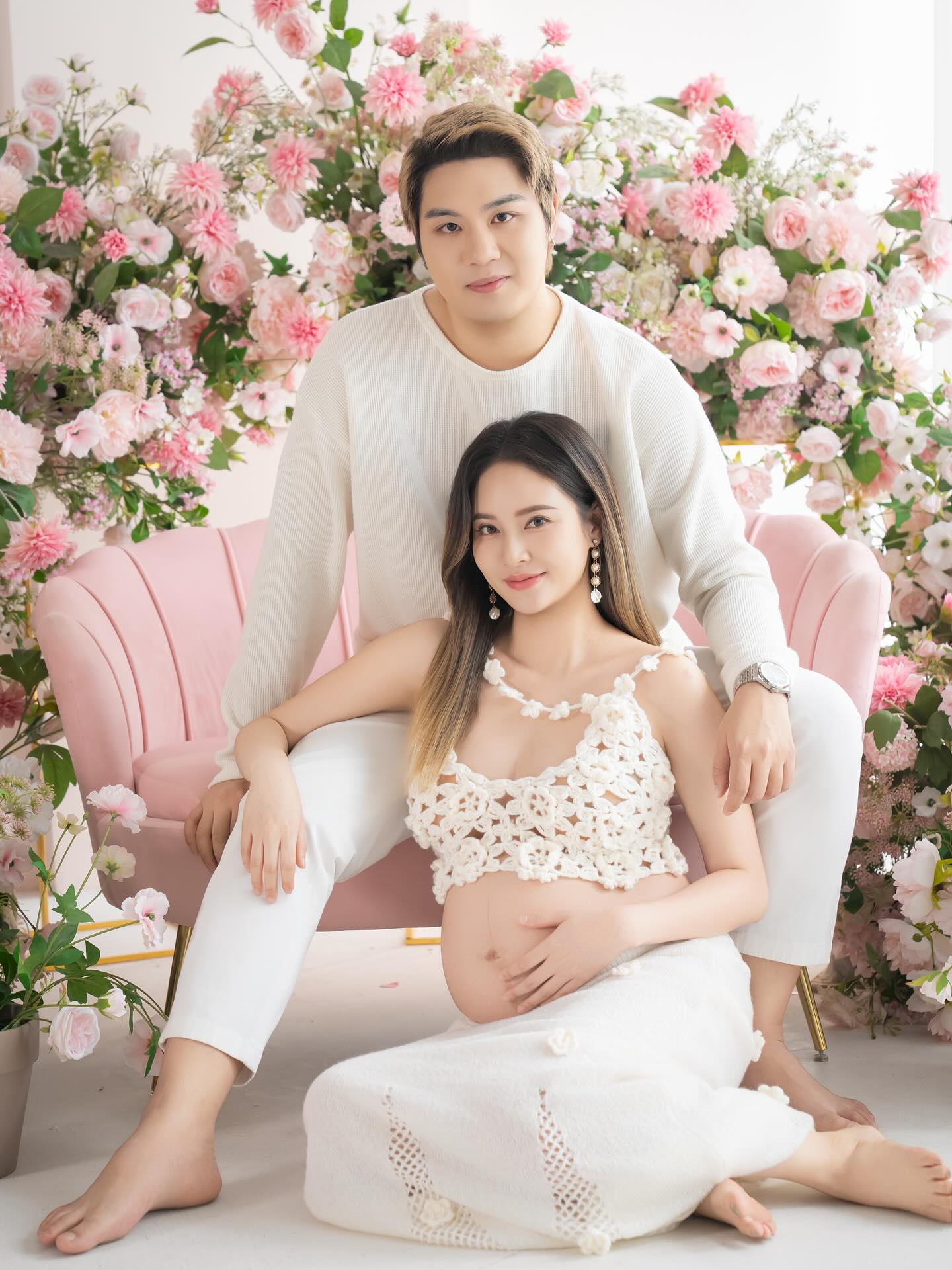 ไวท์ - ณวัชร์ พุ่มโพธิงาม