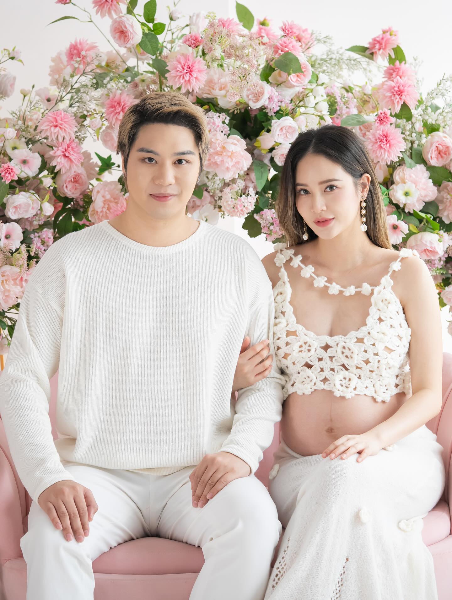 ไวท์ - ณวัชร์ พุ่มโพธิงาม