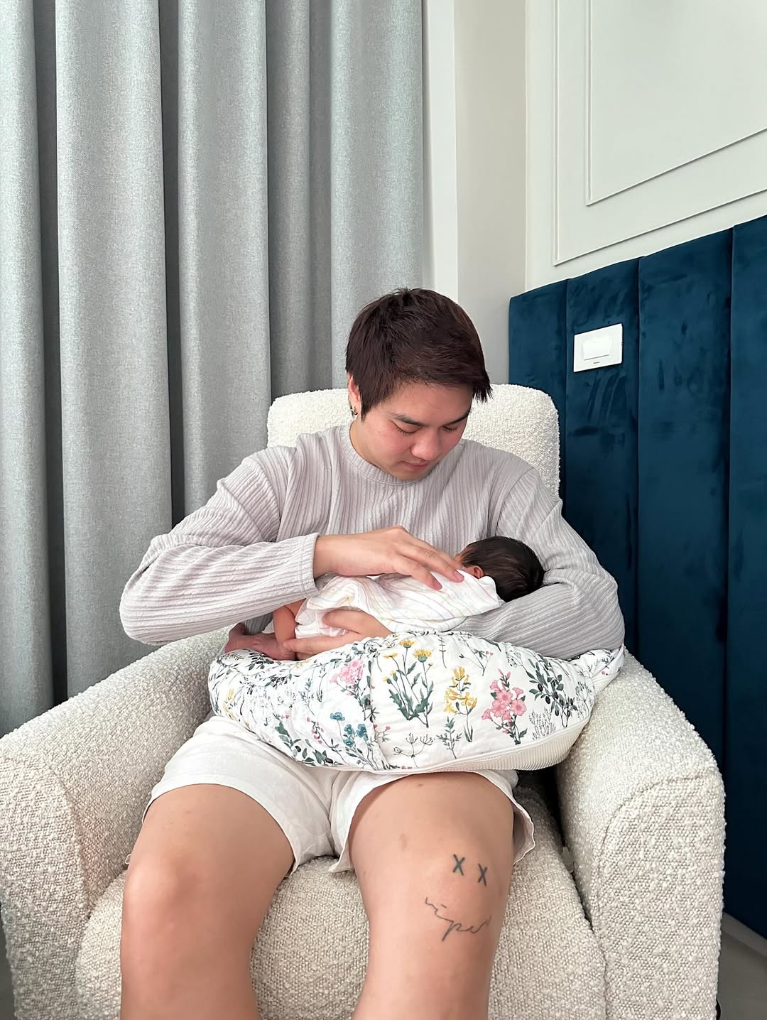 ไวท์ - ณวัชร์ พุ่มโพธิงาม