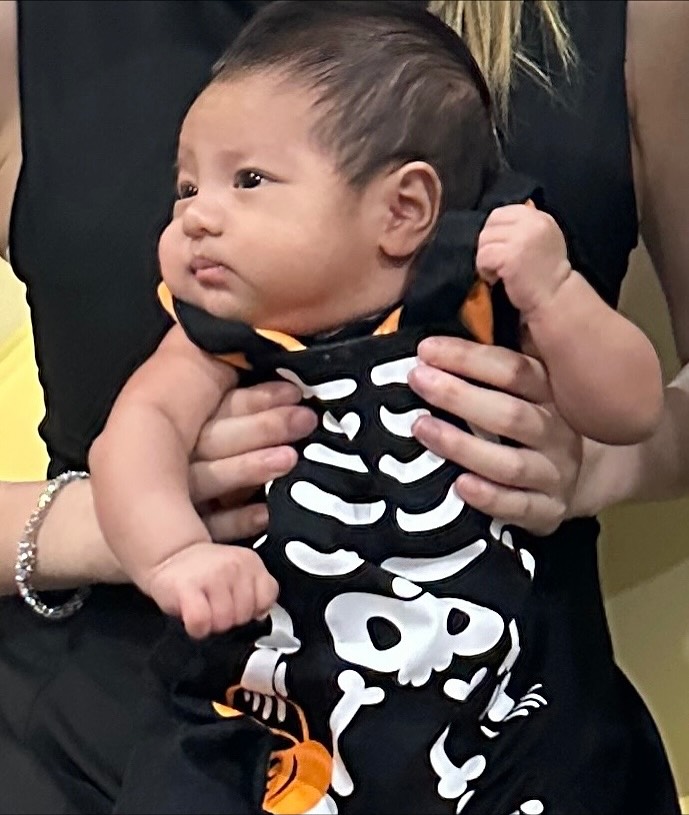 ไวท์ - ณวัชร์ พุ่มโพธิงาม