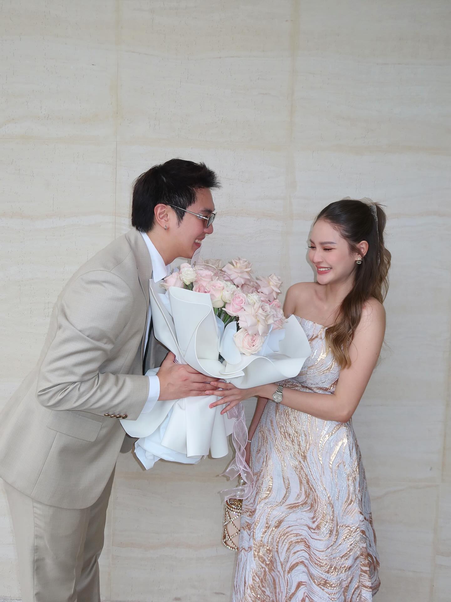 ไวท์ - ณวัชร์ พุ่มโพธิงาม