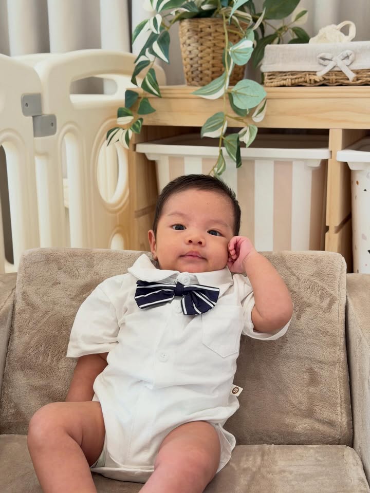 ไวท์ - ณวัชร์ พุ่มโพธิงาม