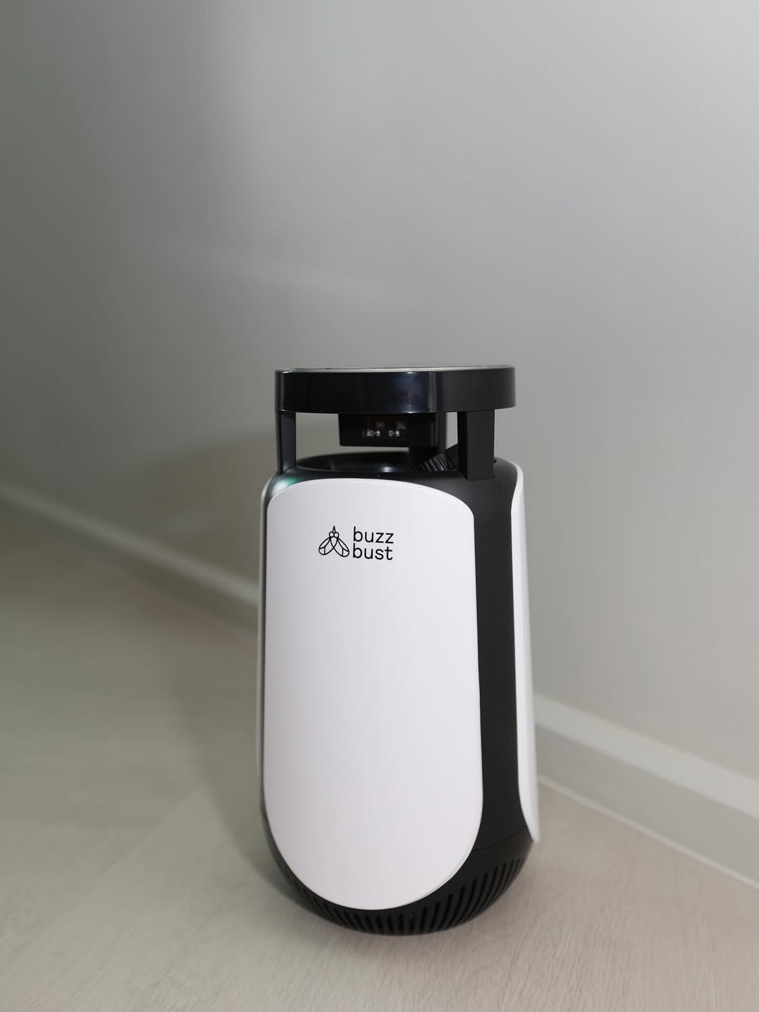 ไวท์ - ณวัชร์ พุ่มโพธิงาม