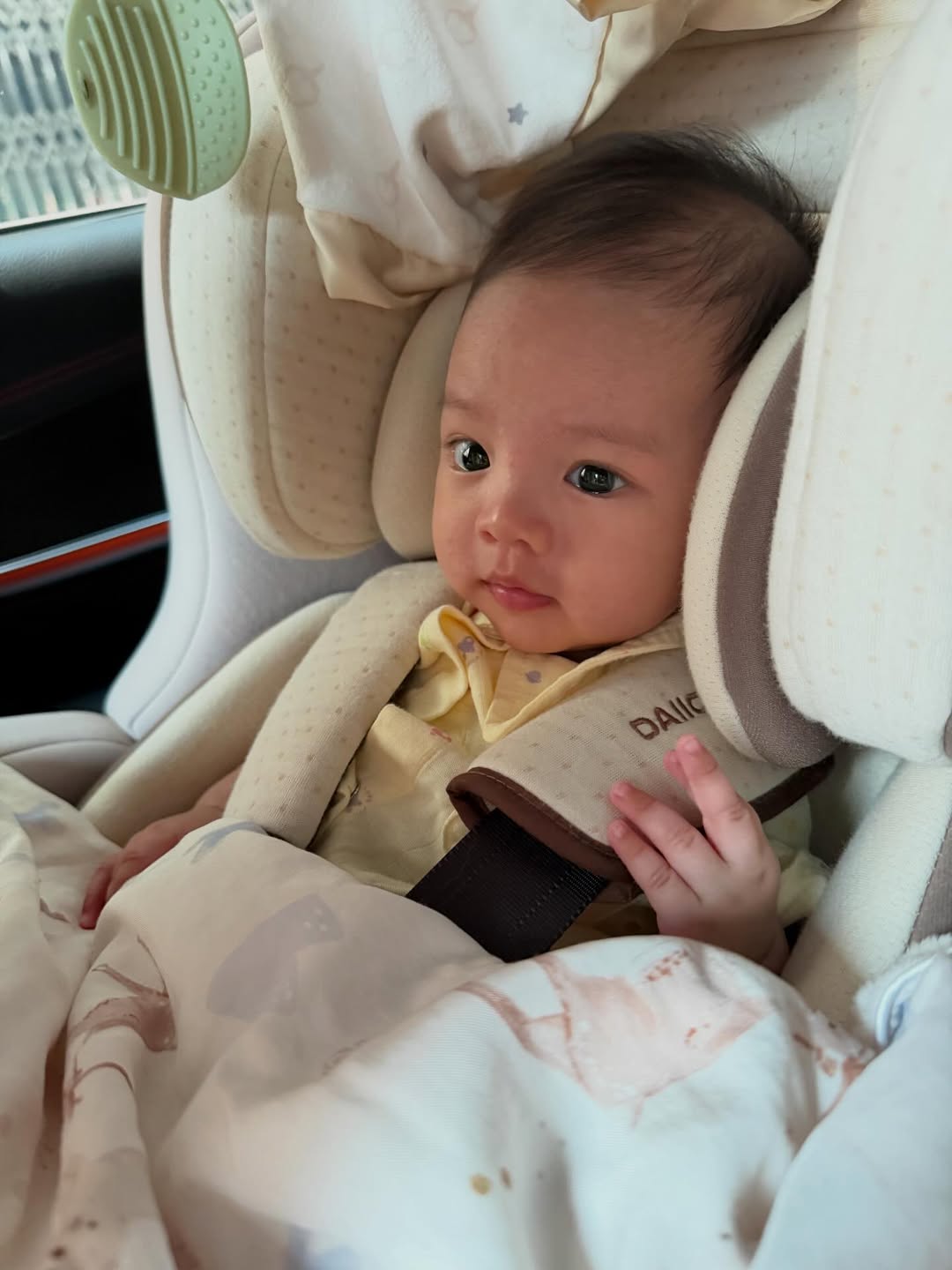 ไวท์ - ณวัชร์ พุ่มโพธิงาม