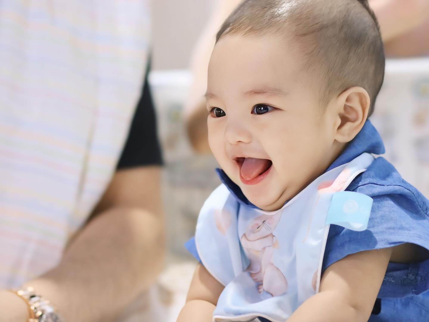 ไวท์ - ณวัชร์ พุ่มโพธิงาม