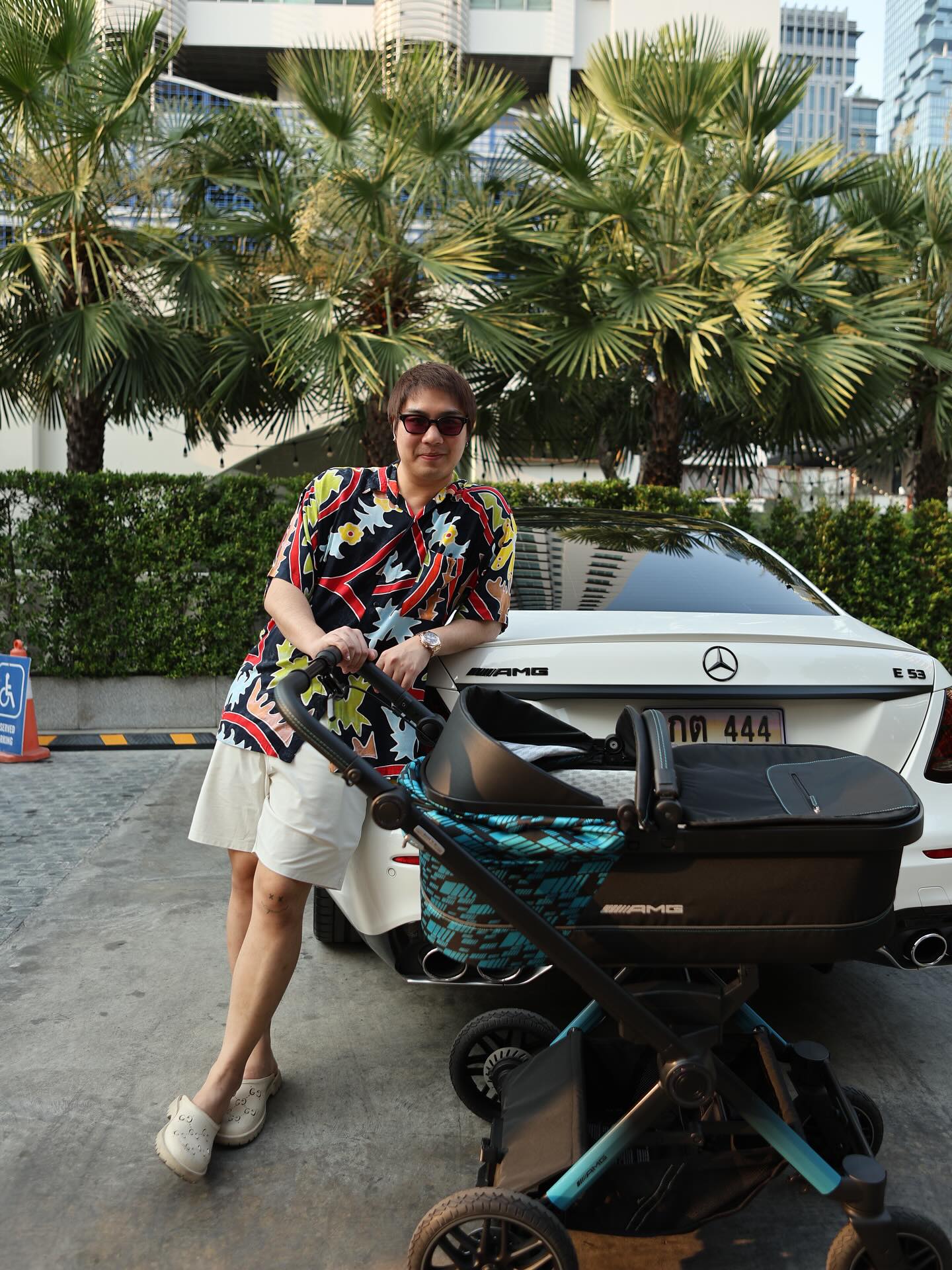 ไวท์ - ณวัชร์ พุ่มโพธิงาม