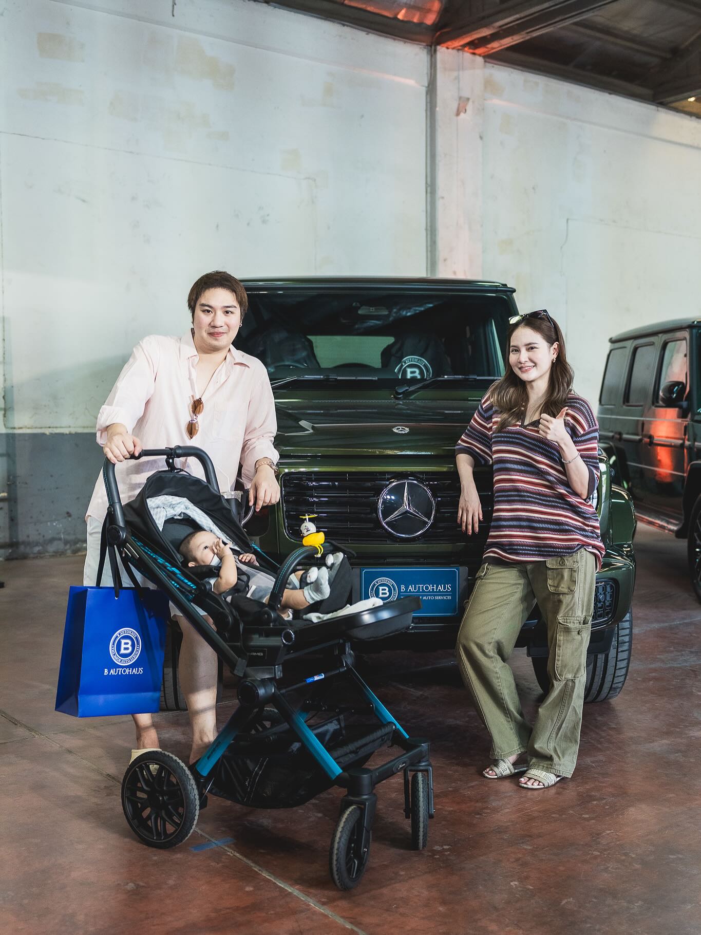 ไวท์ - ณวัชร์ พุ่มโพธิงาม