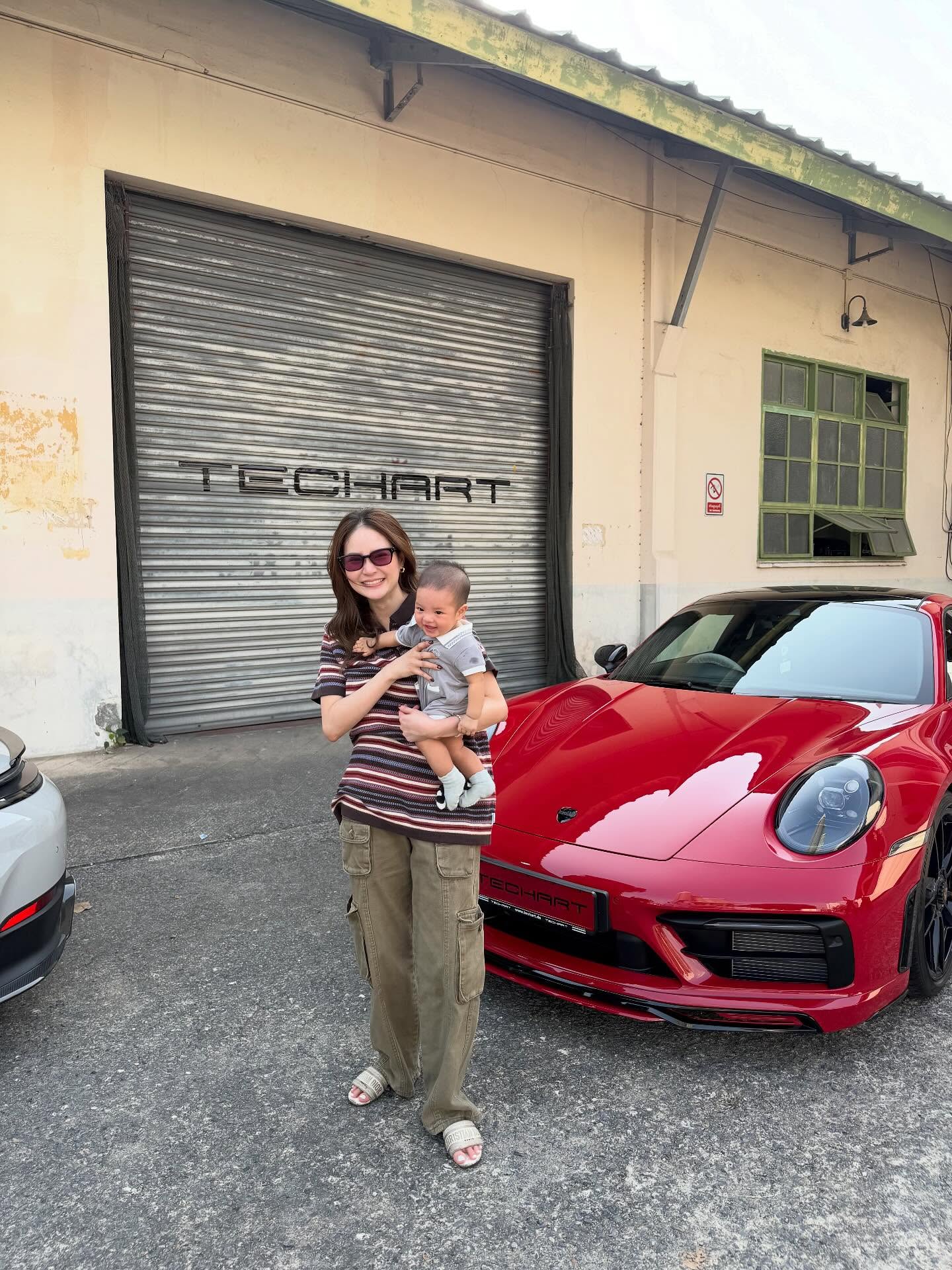 ไวท์ - ณวัชร์ พุ่มโพธิงาม