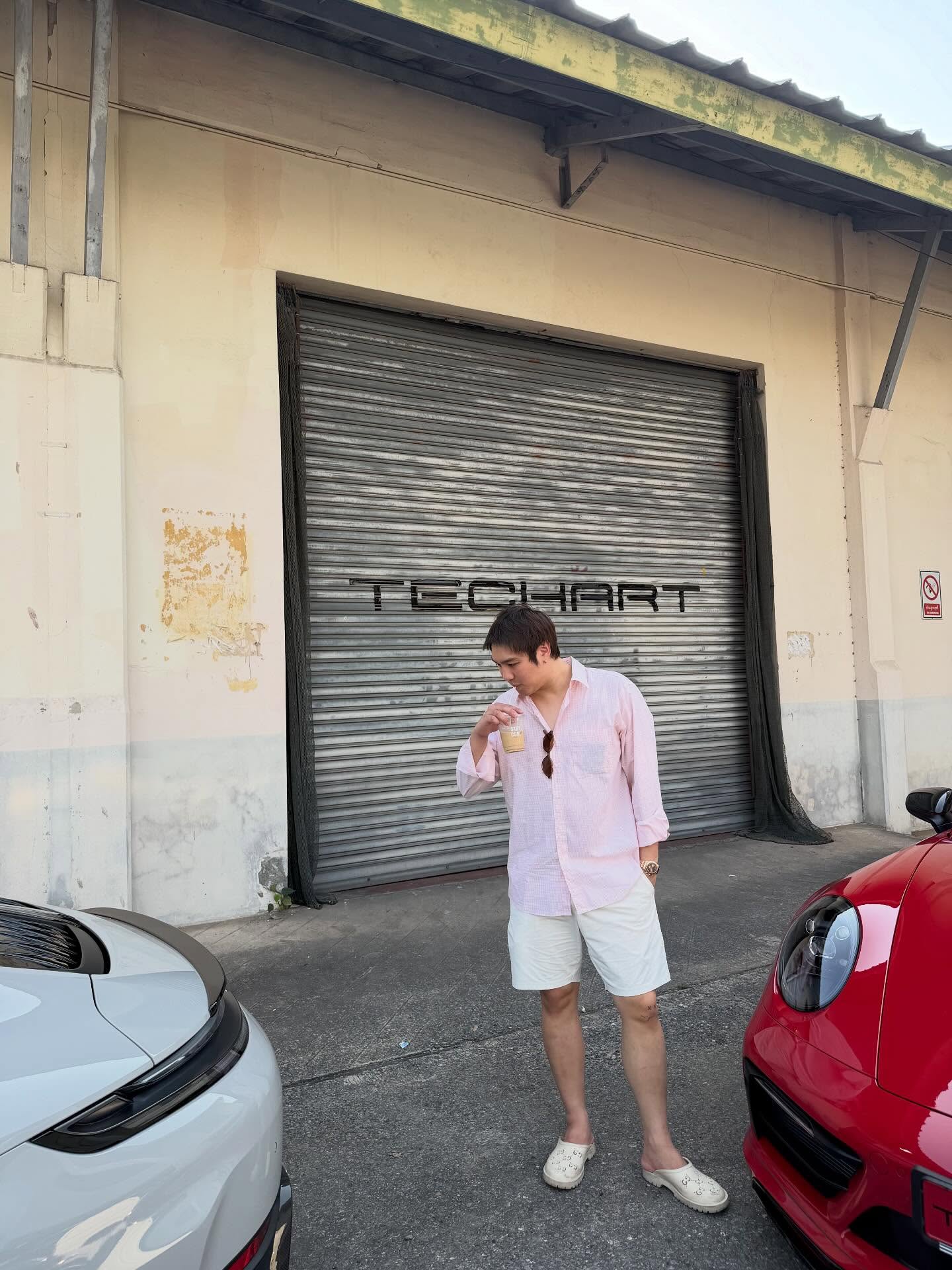 ไวท์ - ณวัชร์ พุ่มโพธิงาม