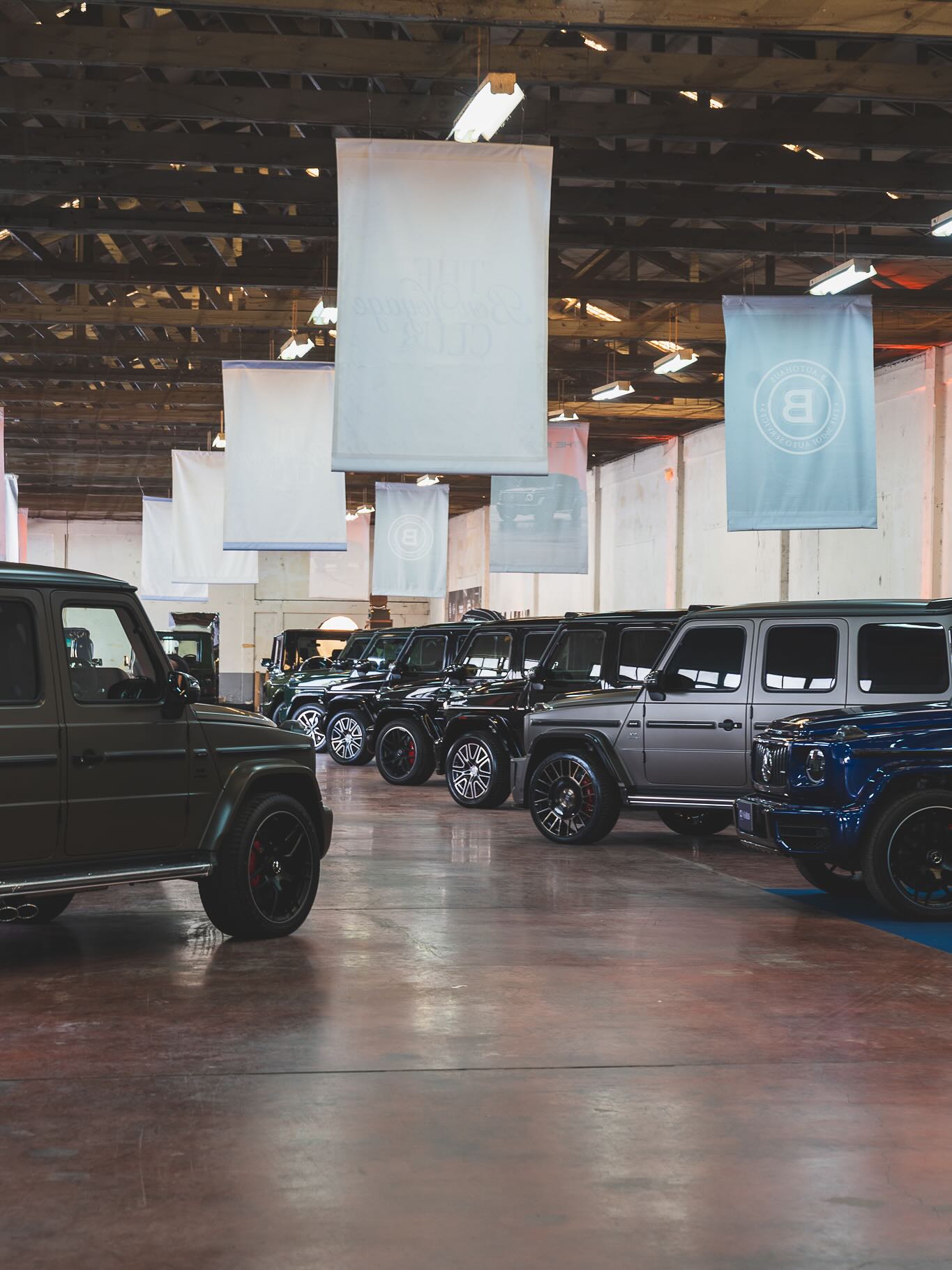 ไวท์ - ณวัชร์ พุ่มโพธิงาม