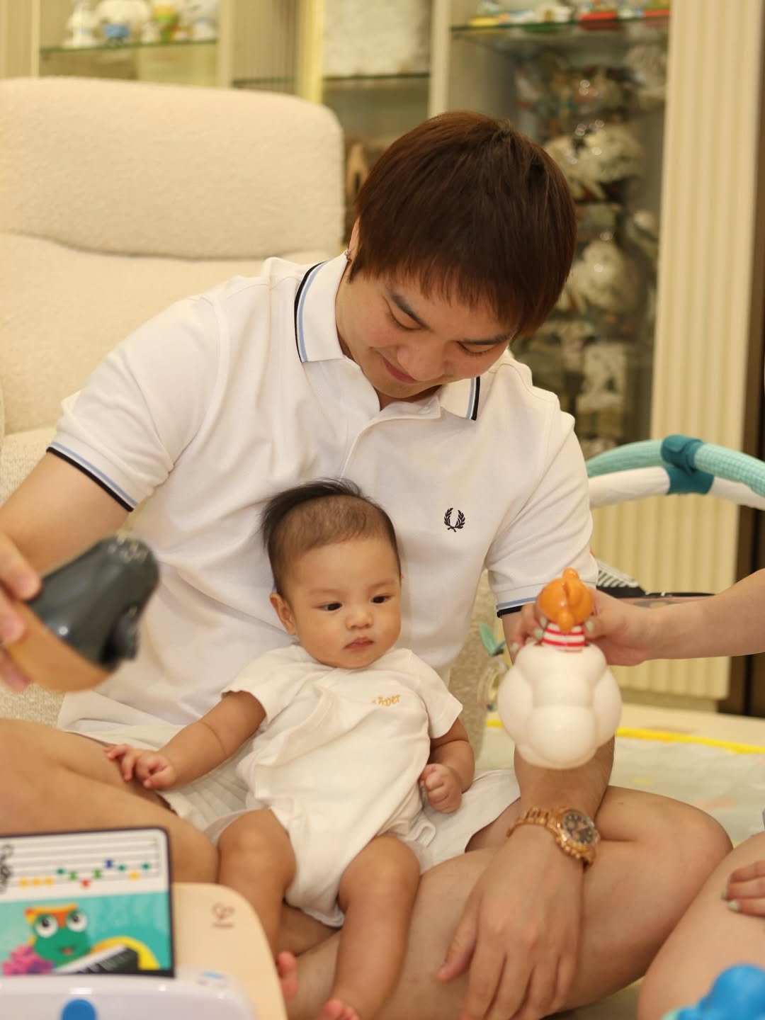 ไวท์ - ณวัชร์ พุ่มโพธิงาม