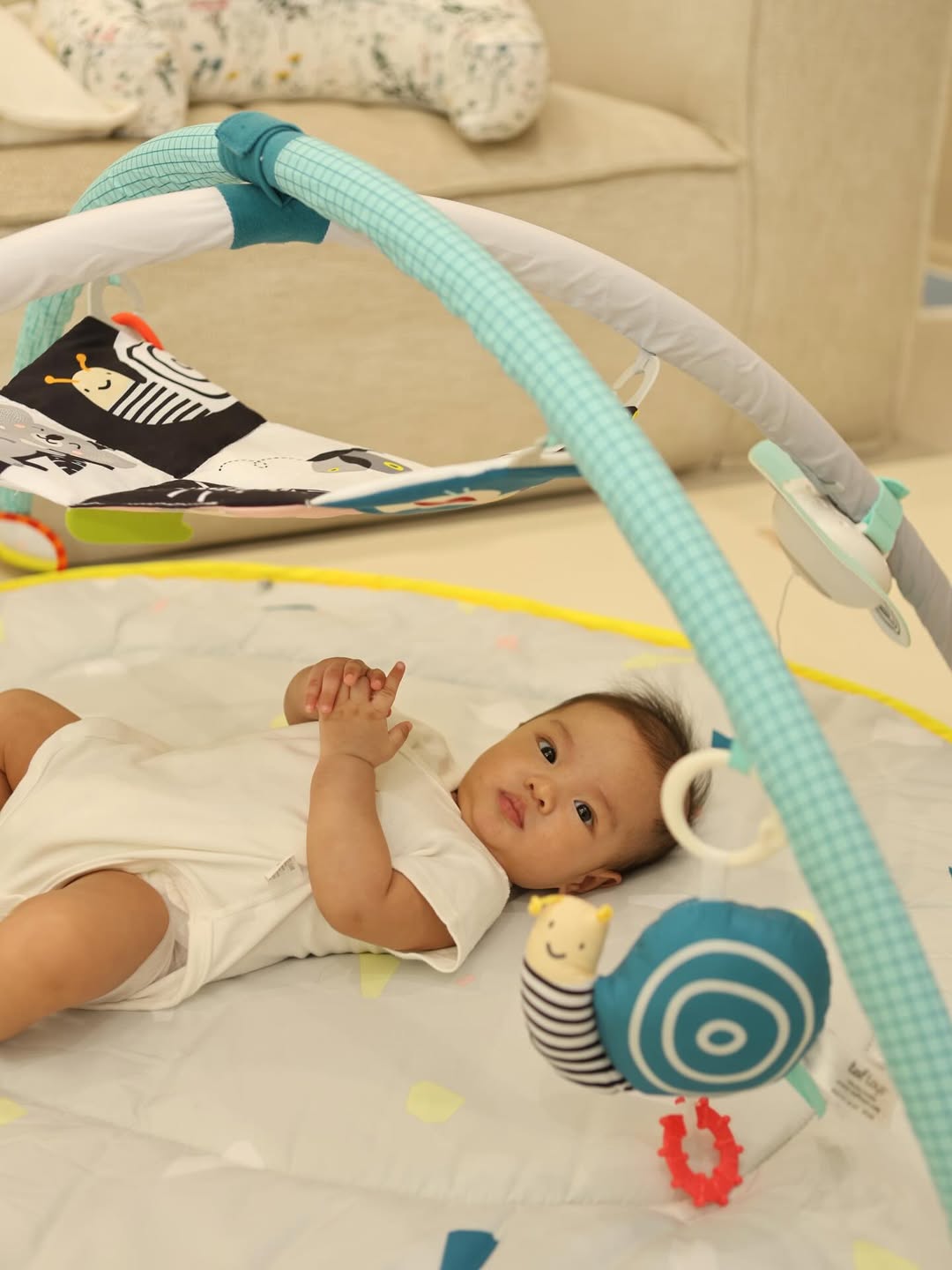 ไวท์ - ณวัชร์ พุ่มโพธิงาม