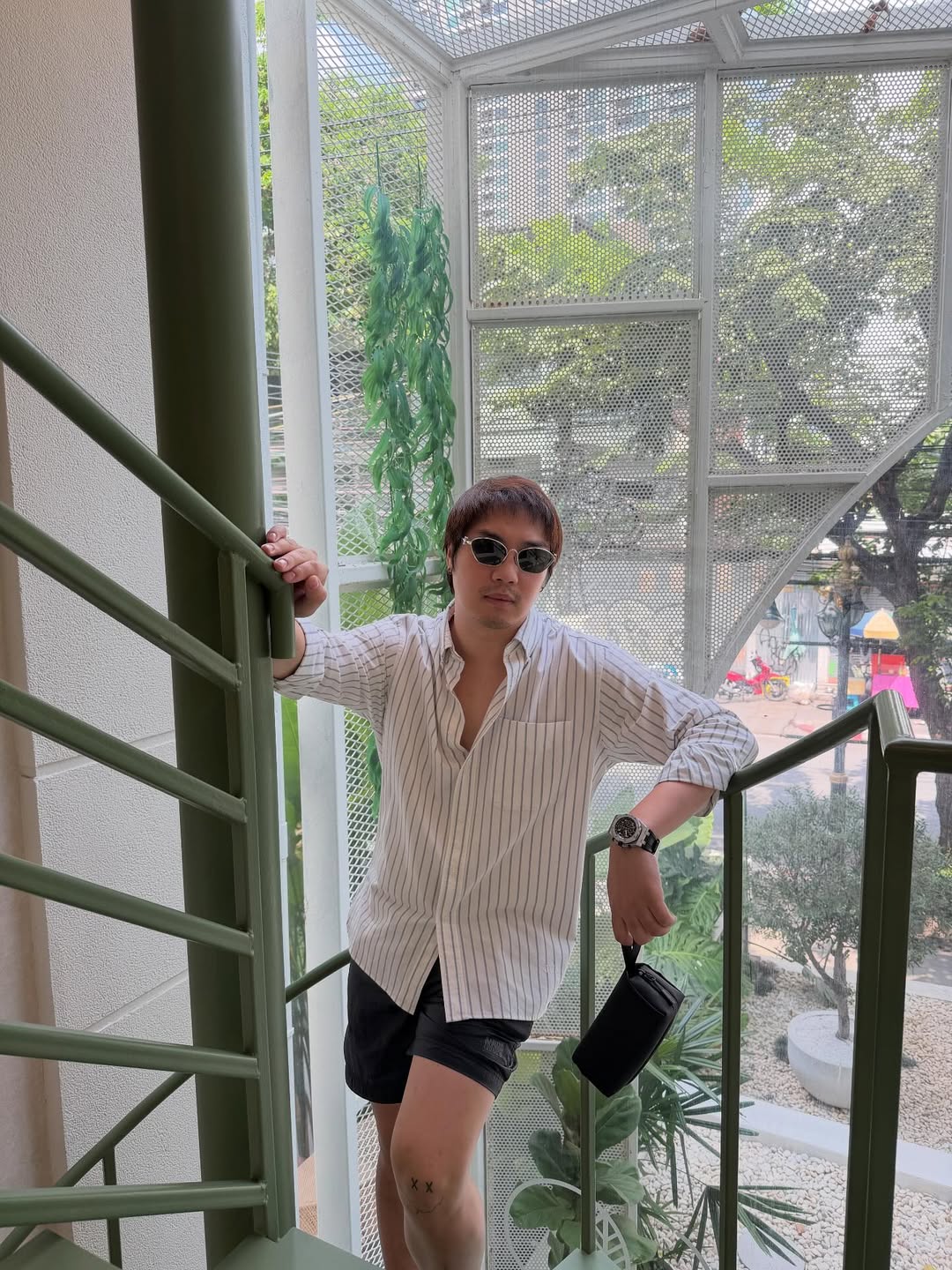 ไวท์ - ณวัชร์ พุ่มโพธิงาม