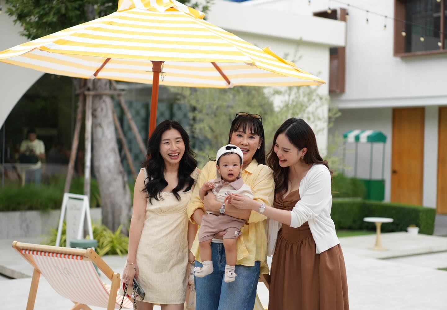 ไวท์ - ณวัชร์ พุ่มโพธิงาม