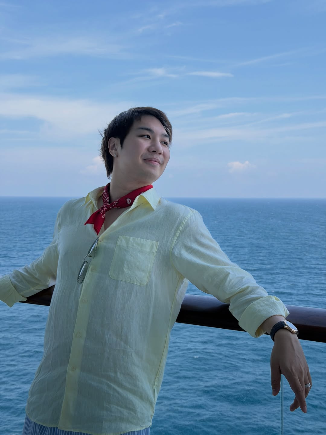 ไวท์ - ณวัชร์ พุ่มโพธิงาม