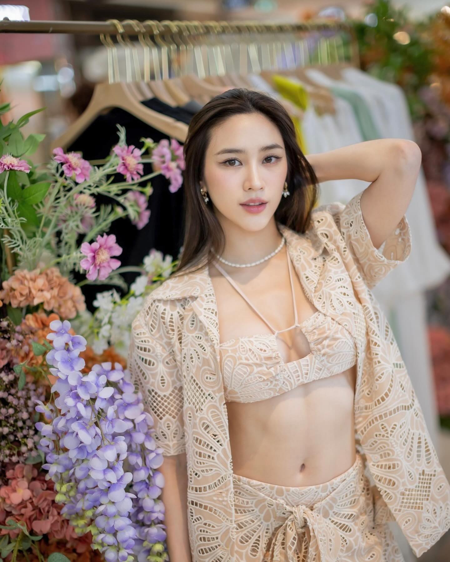 พลอย - รัญดภา มันตะลัมพะ
