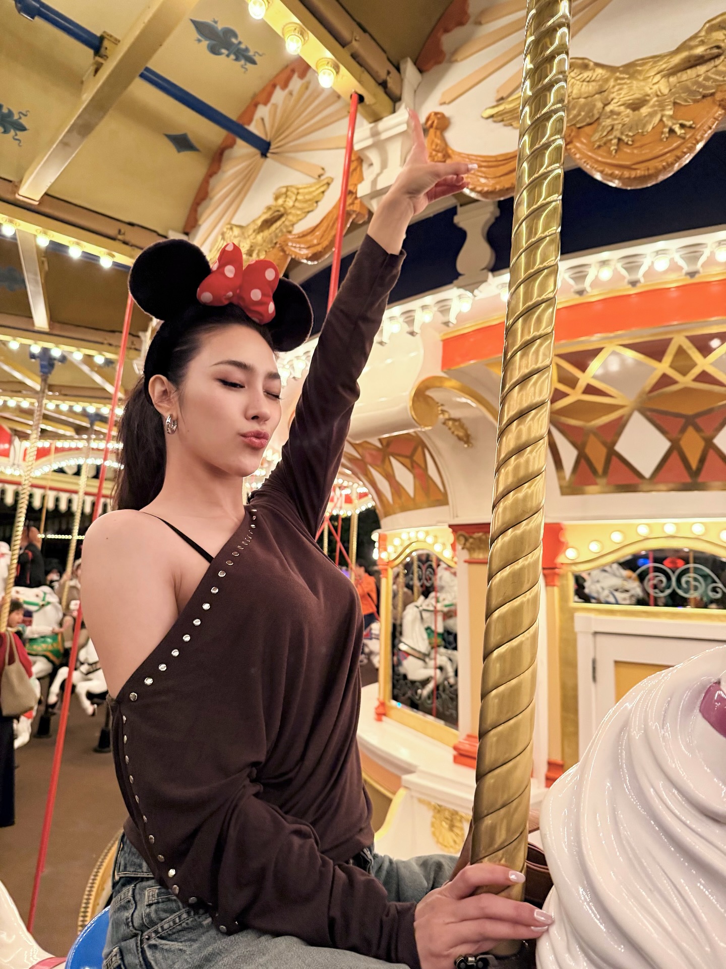 พลอย - รัญดภา มันตะลัมพะ