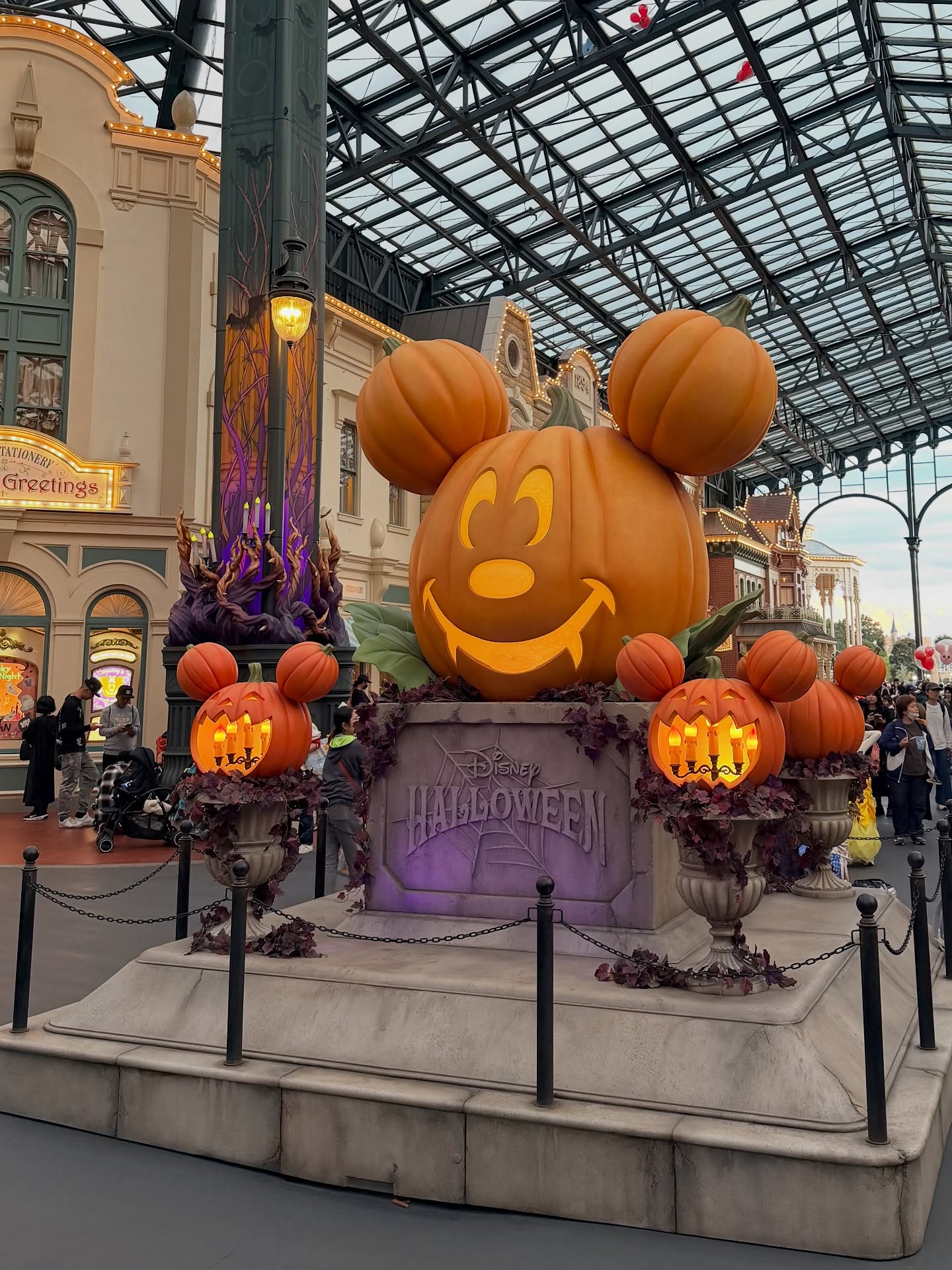 พลอย - รัญดภา มันตะลัมพะ