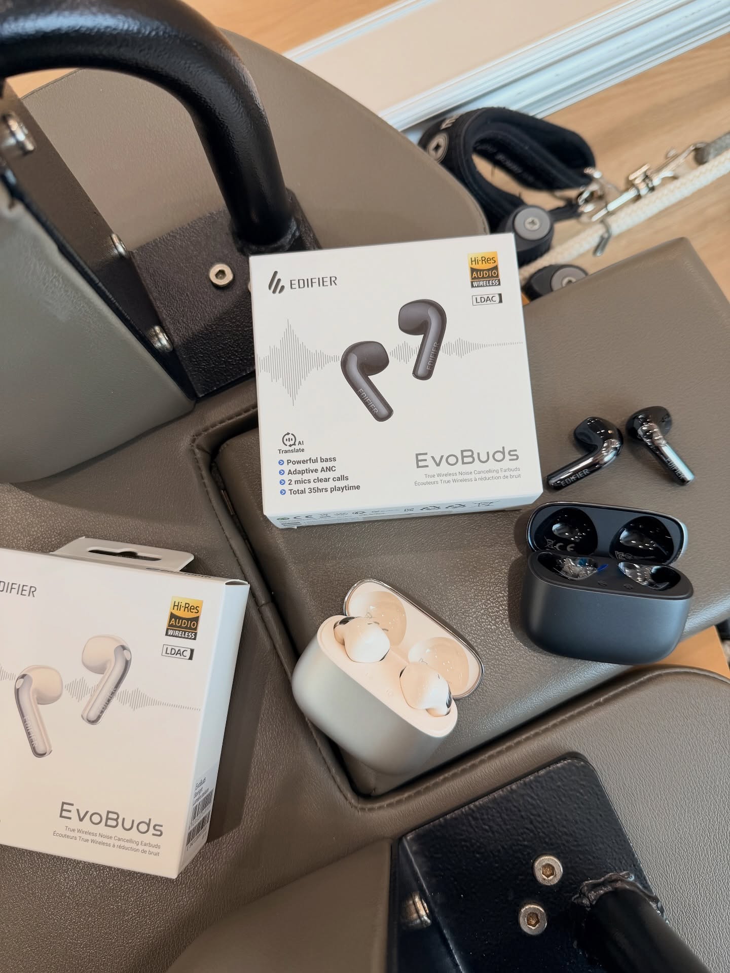 พลอย - รัญดภา มันตะลัมพะ